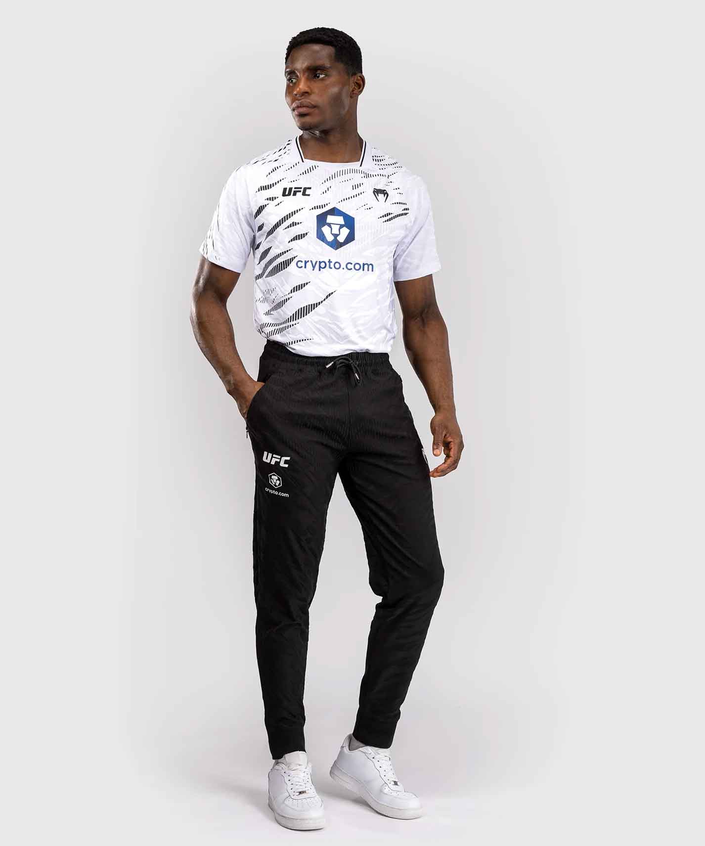 VENUM／ヴェナム　スウェットパンツ　　UFC Fusion by Venum Authentic Fight Night Men’s Walkout Pant／UFC フュージョン by ヴェナム オーセンティック ファイトナイト メンズ ウォークアウト パンツ（黒）