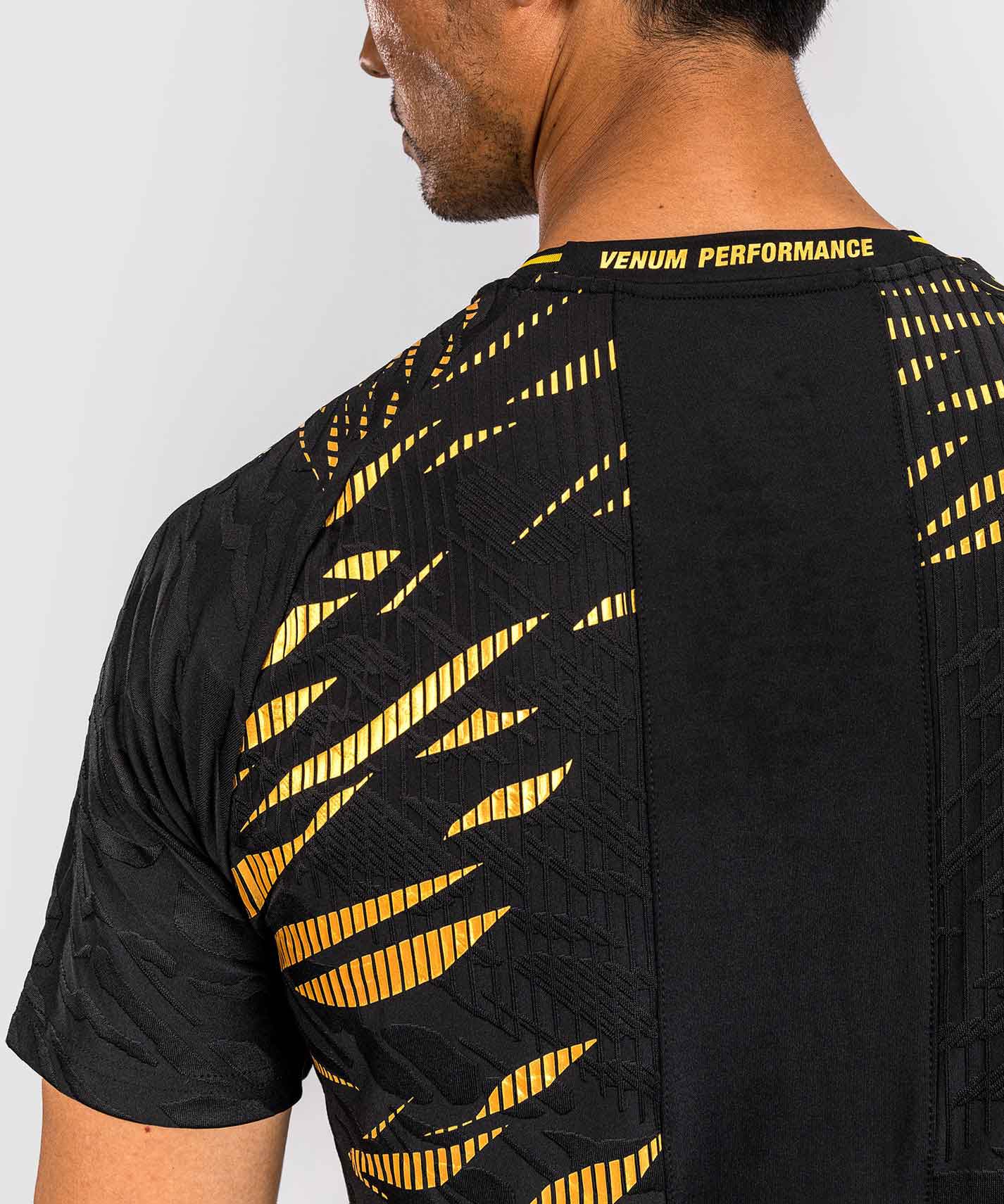 VENUM／ヴェナム　ジャージ（ユニフォーム）　　UFC Fusion by Venum Authentic Fight Night Men’s Walkout Jersey Champion／UFC フュージョン by ヴェナム オーセンティック ファイトナイト メンズ ウォークアウト ジャージ（チャンピオン）