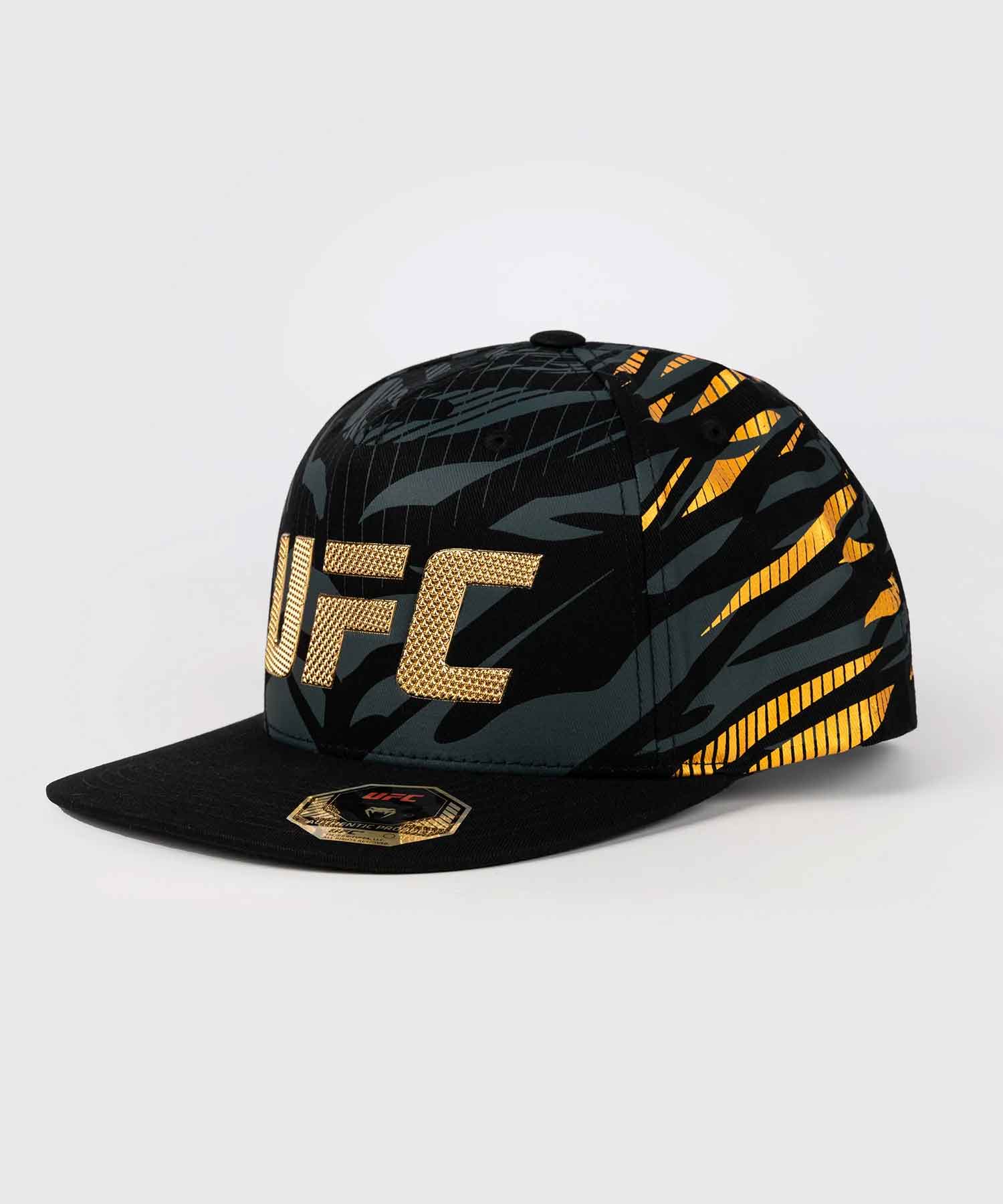 VENUM／ヴェナム　ビーニー・キャップ　　UFC Fusion by Venum Authentic Fight Night Sports Cap Champion／UFC フュージョン by ヴェナム オーセンティック ファイトナイト スポーツキャップ（チャンピオン）