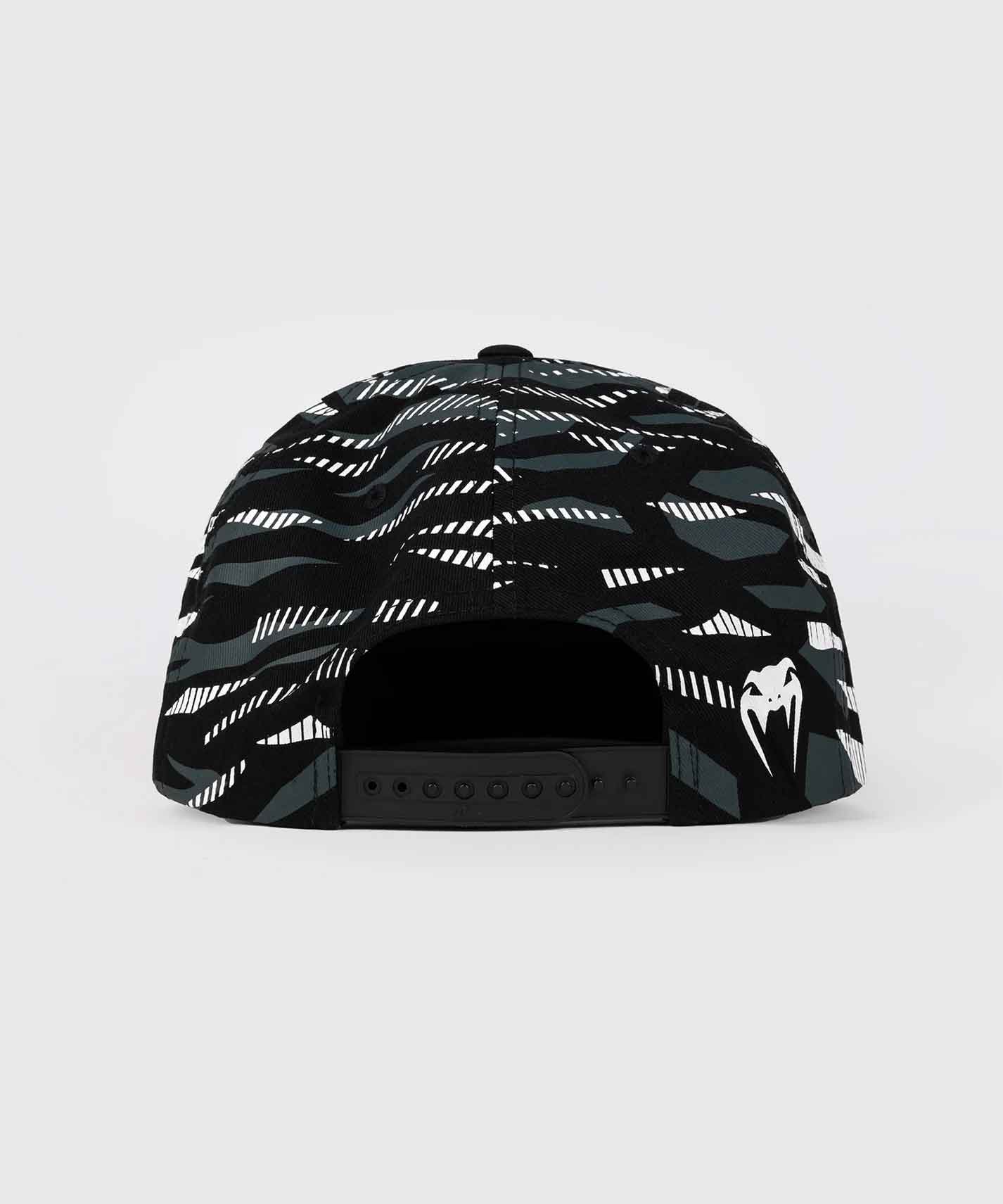 VENUM／ヴェナム　ビーニー・キャップ　　UFC Fusion by Venum Authentic Fight Night Sports Cap／UFC フュージョン by ヴェナム オーセンティック ファイトナイト スポーツキャップ（黒）