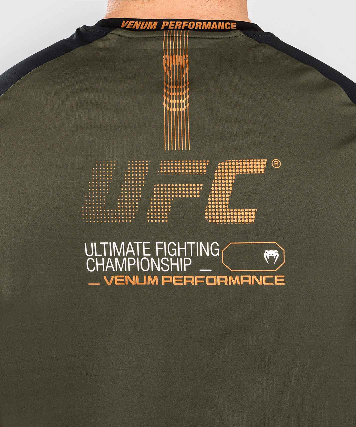 VENUM／ヴェナム　Tシャツ　　UFC Autenthic Adrenaline Fight Week By Venum Men's Dry Tech T-shirt／UFC オーセンティック アドレナリン ファイトウィーク by ヴェナム メンズ ドライテックTシャツ（カーキ）