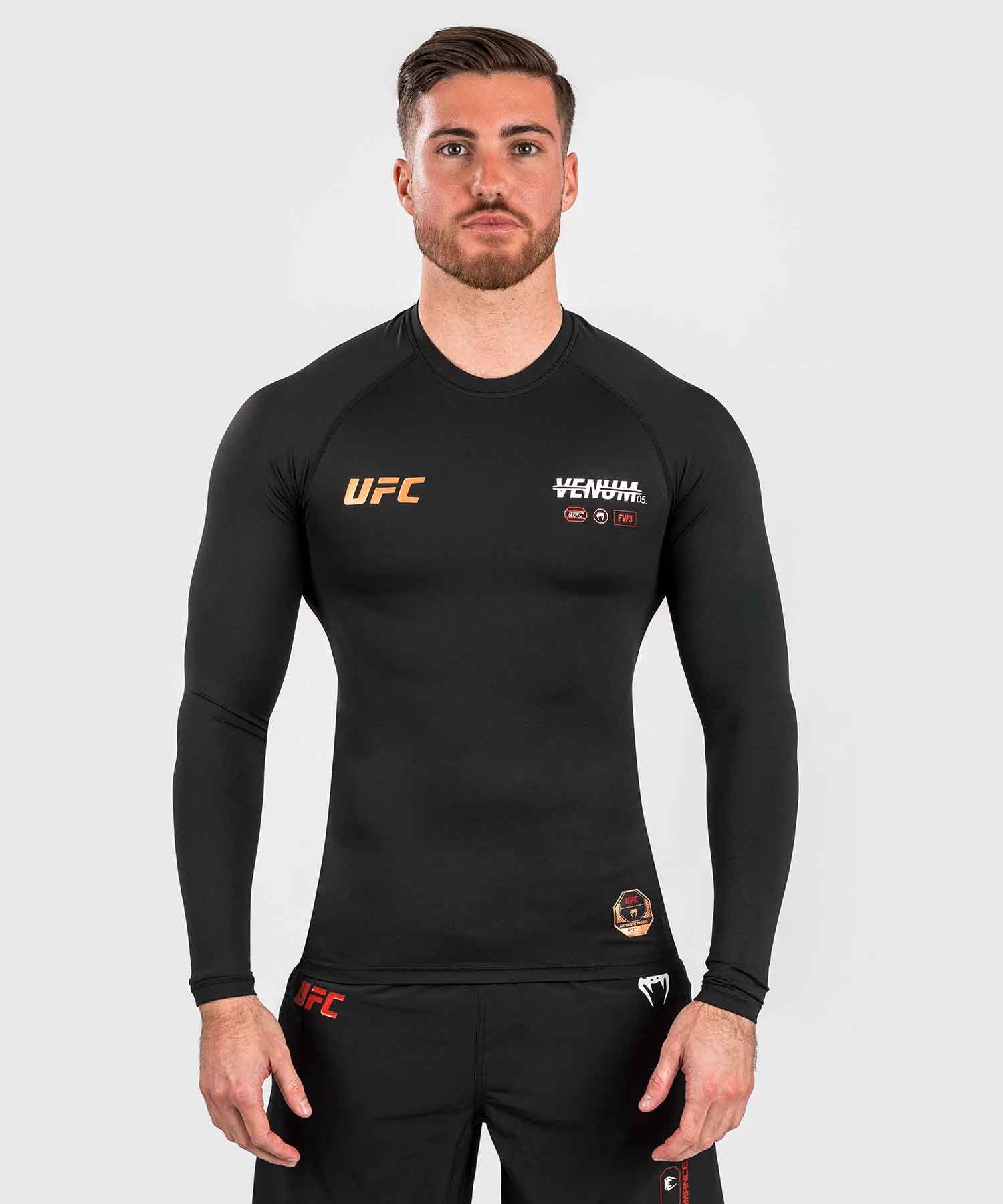 VENUM／ヴェナム　ラッシュガード　　UFC Adrenaline by Venum Fight Week Men’s Performance Long-sleeve Rashguard／UFC アドレナリン by ヴェナム ファイトウィーク メンズ パフォーマンス ロングスリーブ ラッシュガード（黒）