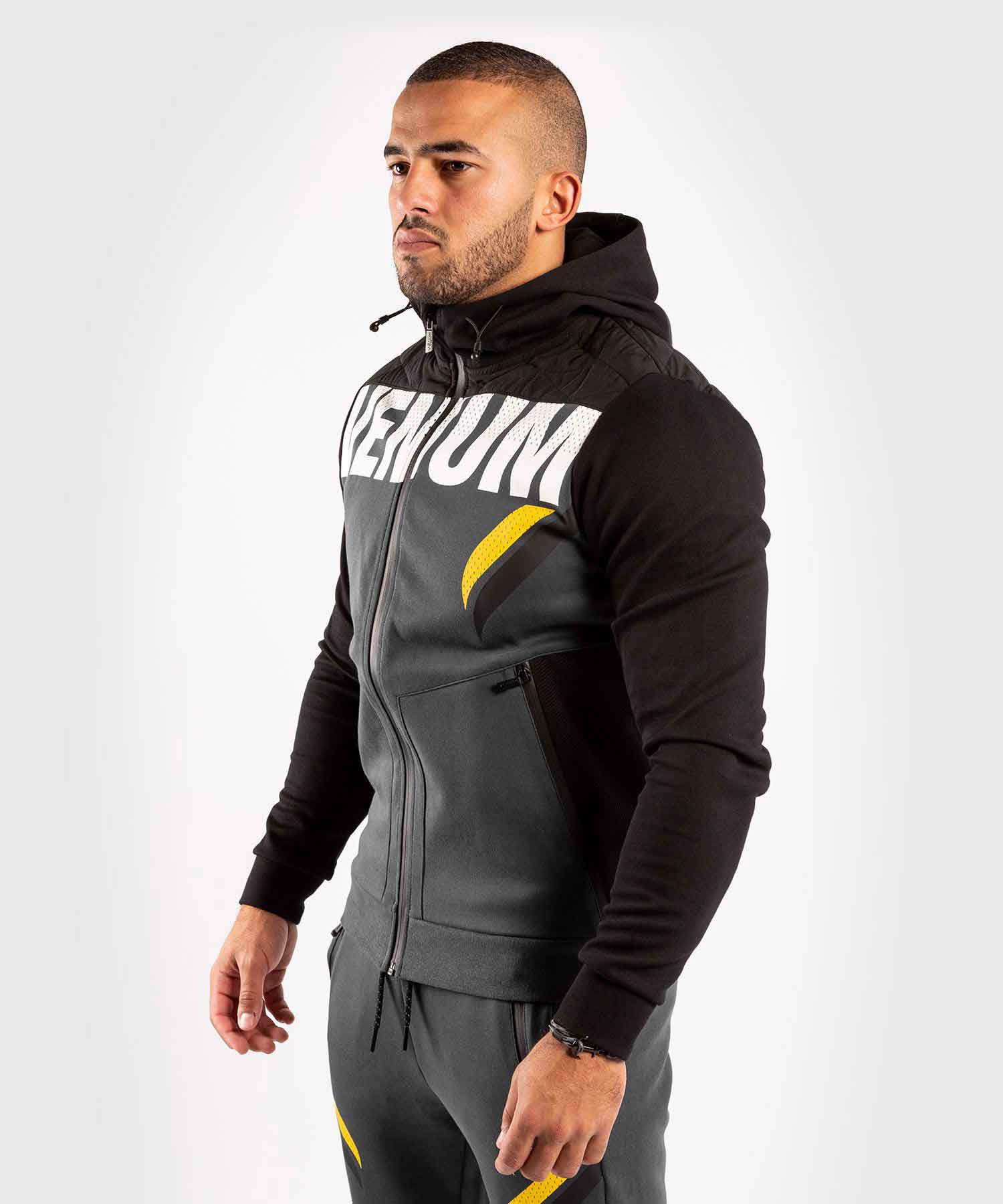 VENUM／ヴェナム　パーカー（フーディー）　　VENUM×ONE FC IMPACT HOODIE／VENUM×ONE FC インパクト フーディー（パーカー）グレー／黒／イエロー