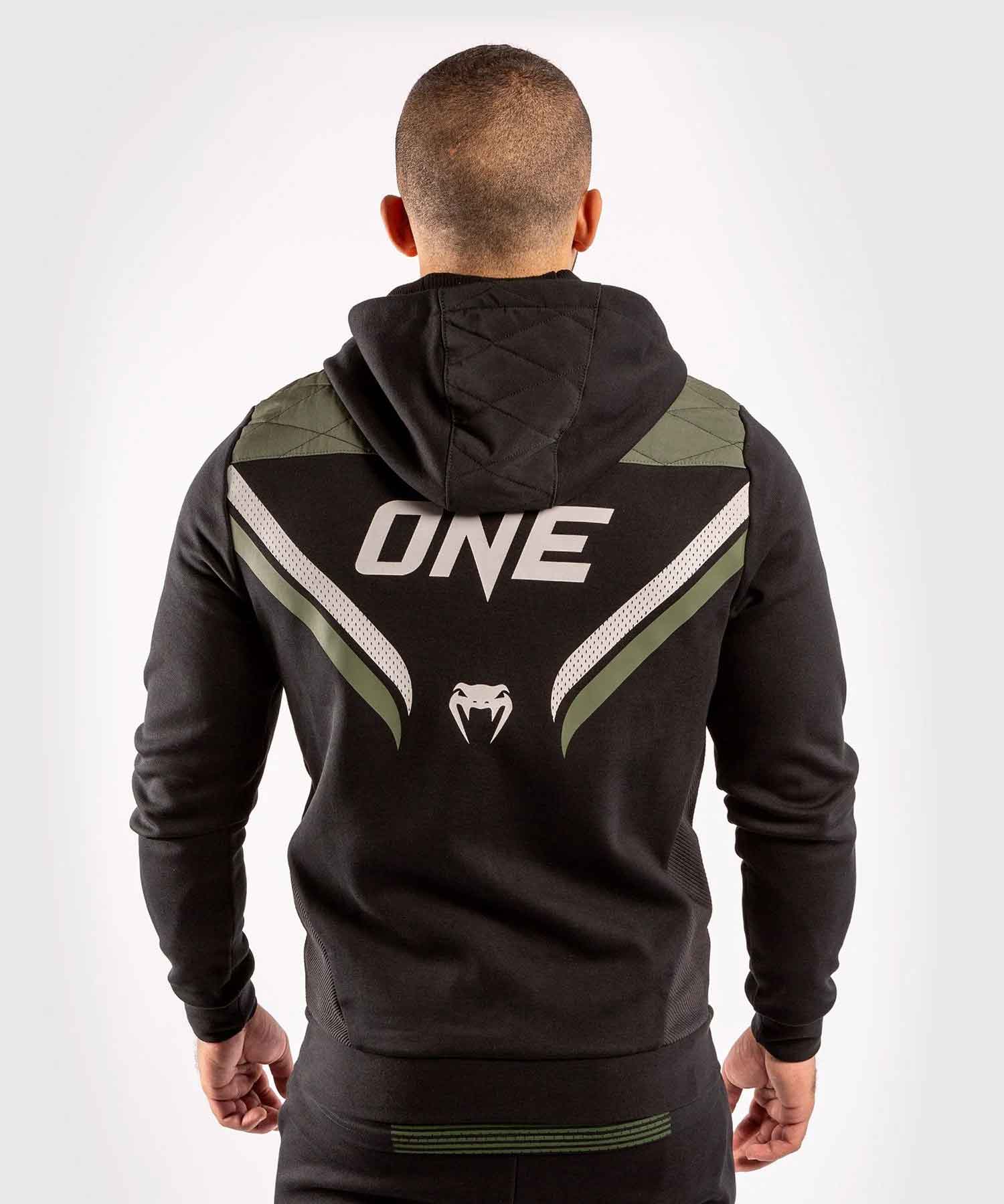 VENUM／ヴェナム　パーカー（フーディー）　　VENUM×ONE FC IMPACT HOODIE／VENUM×ONE FC インパクト フーディー（パーカー）黒／カーキ