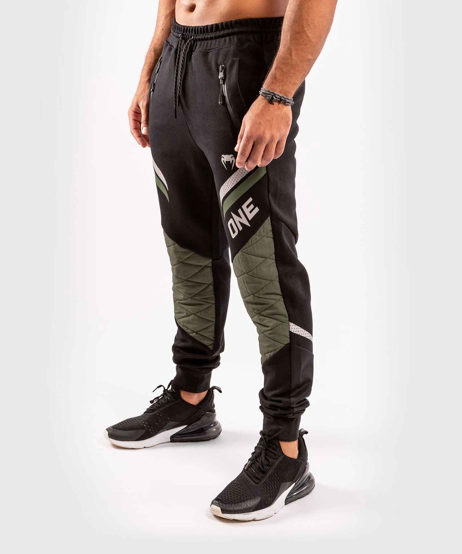 VENUM／ヴェナム　スウェットパンツ　　VENUM×ONE FC IMPACT JOGGERS／VENUM×ONE FC インパクト ジョガー（黒／カーキ）