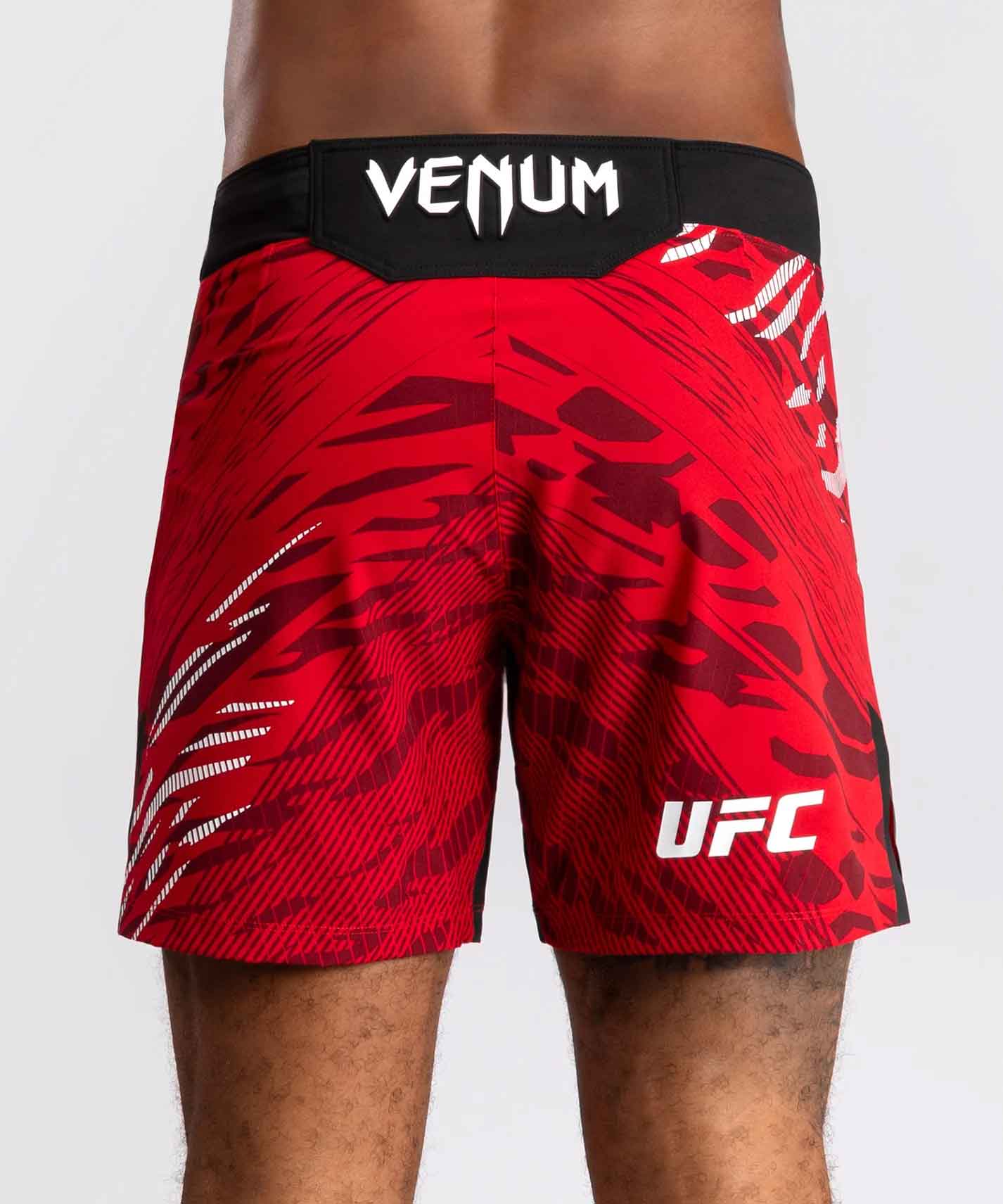 VENUM／ヴェナム　ファイトショーツ　　UFC Fusion by Venum Authentic Fight Night Men’s Fight Short Short Fit／UFC フュージョン by ヴェナム オーセンティック ファイトナイト メンズ ファイトショーツ ショートフィット（レッド）