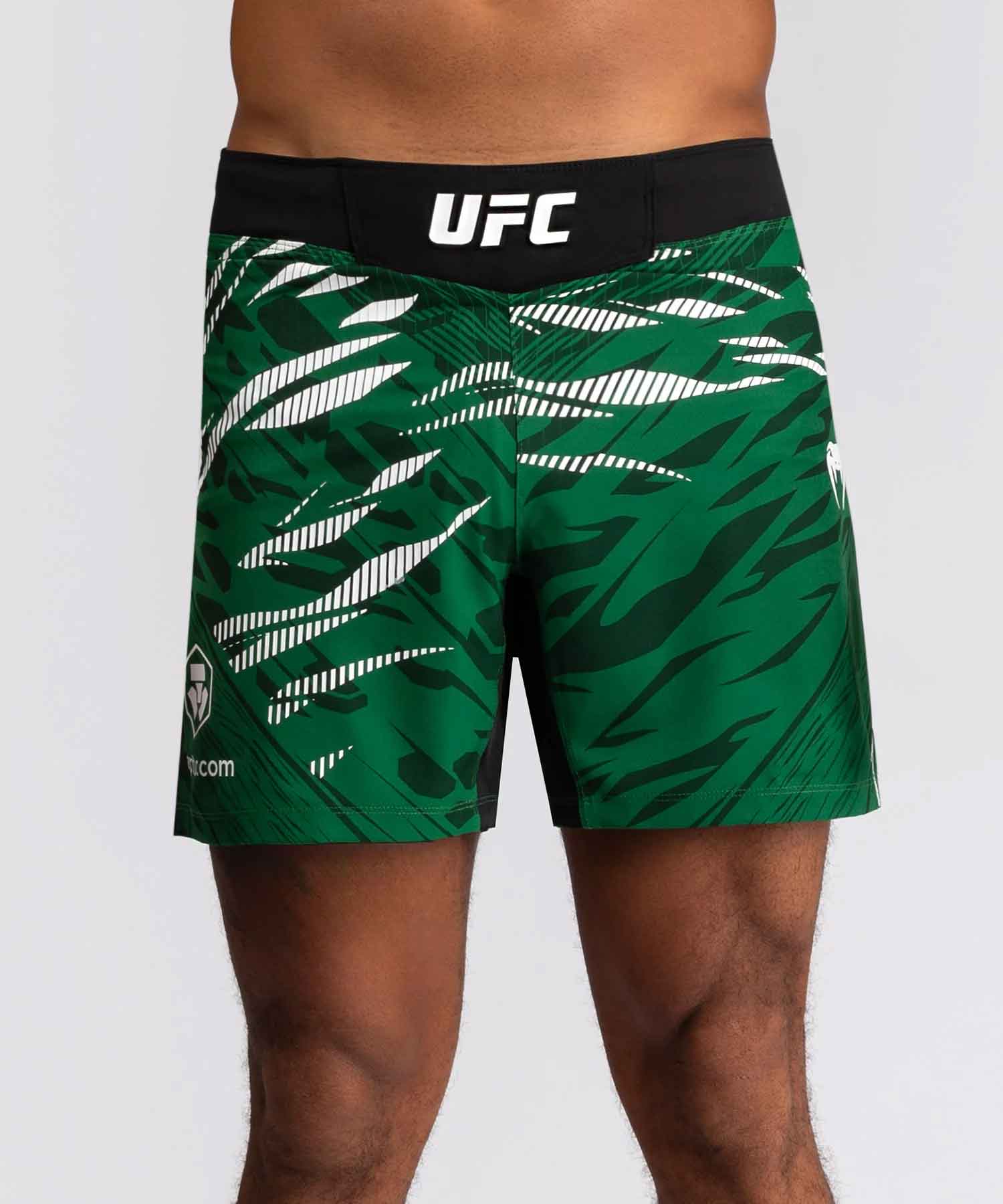 VENUM／ヴェナム　ファイトショーツ　　UFC Fusion by Venum Authentic Fight Night Men’s Fight Short Short Fit／UFC フュージョン by ヴェナム オーセンティック ファイトナイト メンズ ファイトショーツ ショートフィット（グリーン）