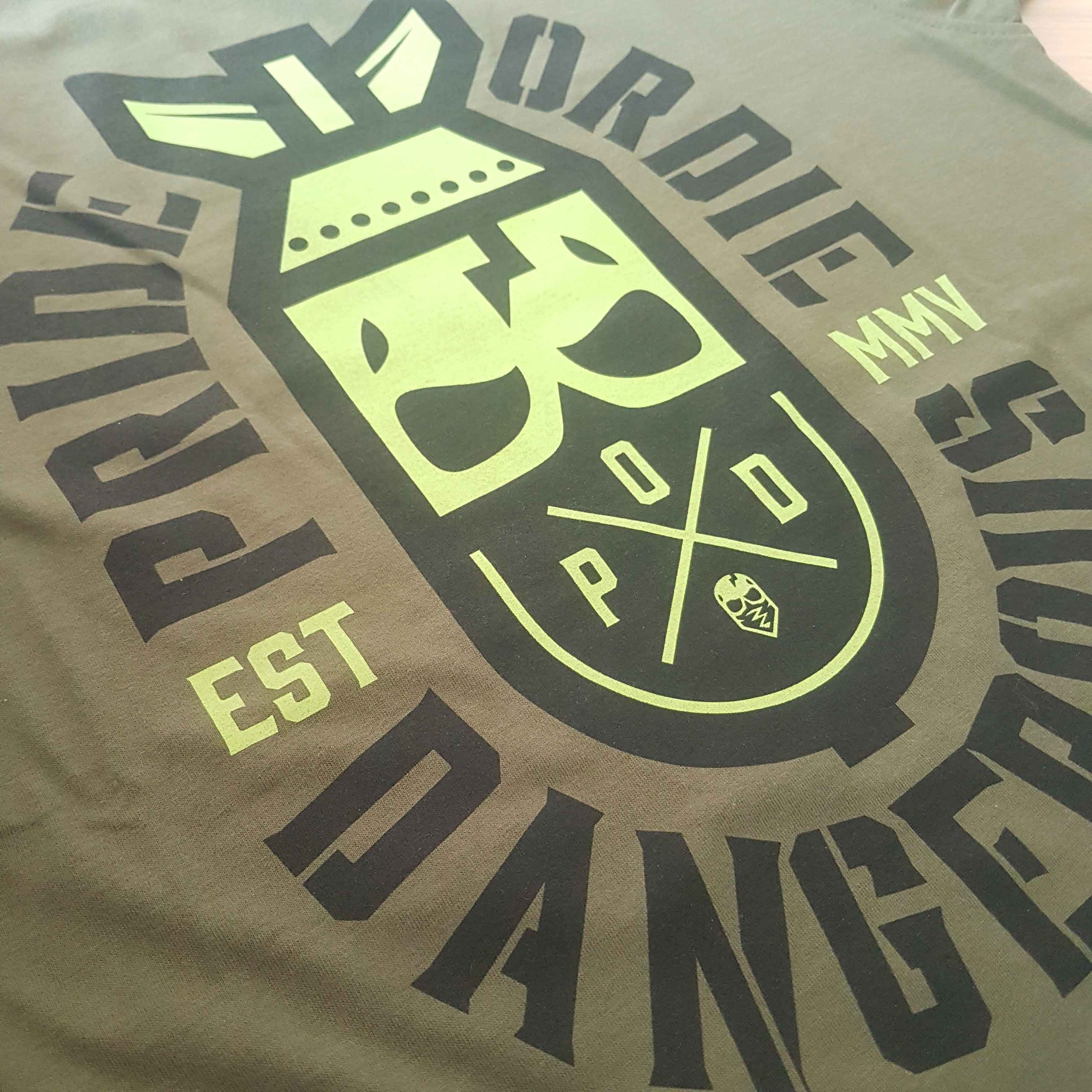 PRIDE OR DIE(PRiDEorDiE)／プライド オア ダイ　Tシャツ　　DANGEROUS T-shirt／デンジャラス Tシャツ
