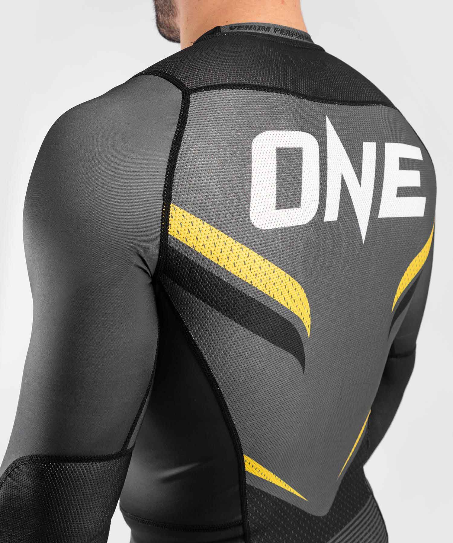 VENUM／ヴェナム　ラッシュガード　　VENUM×ONE FC IMPACT RASHGUARD LONG SLEEVES／VENUM×ONE FC インパクト ラッシュガード ロングスリーブ（グレー／黒／イエロー）