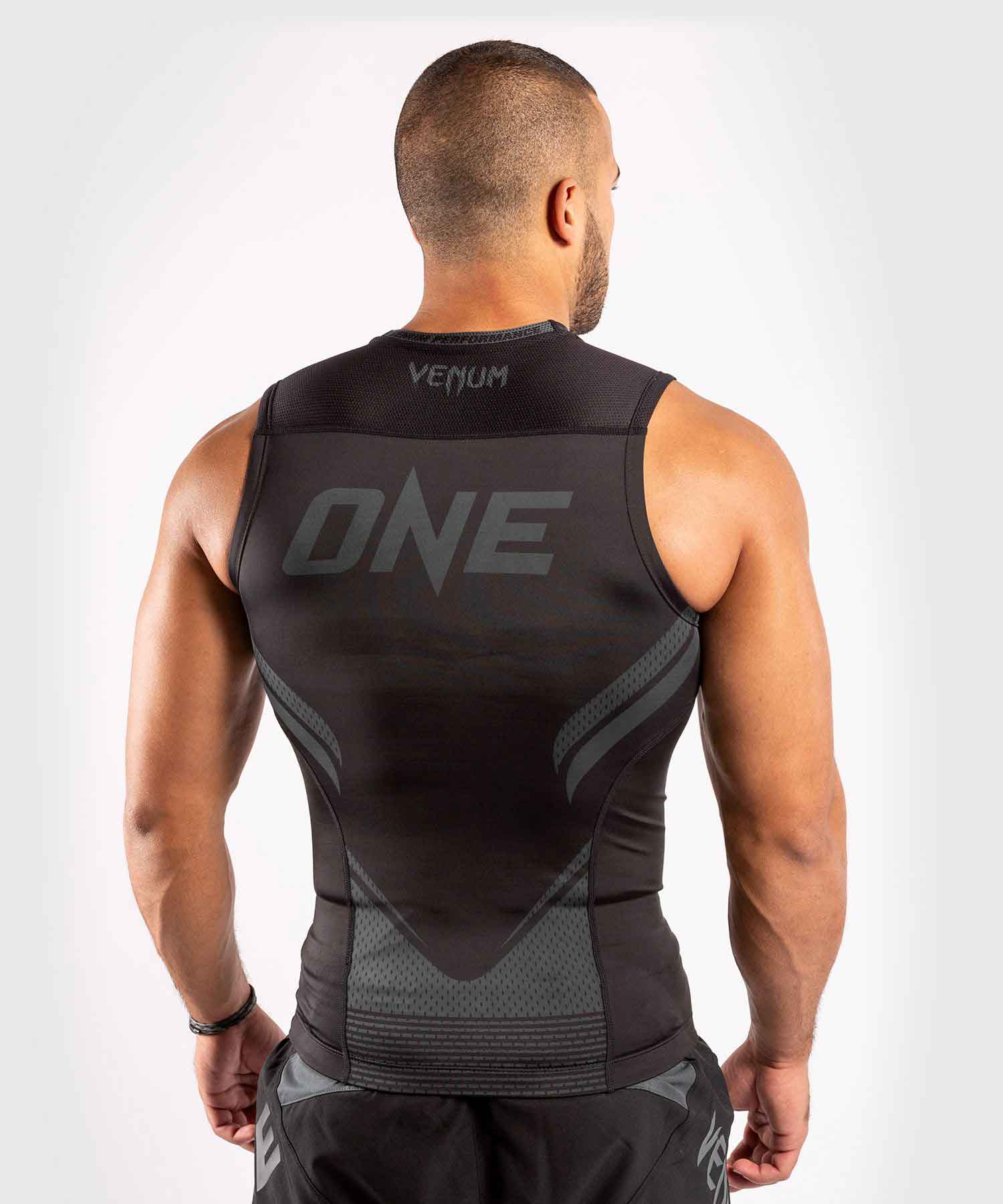 VENUM／ヴェナム　ラッシュガード　　VENUM×ONE FC IMPACT RASHGUARD SLEEVELESS／VENUM×ONE FC インパクト ラッシュガード スリーブレス（黒／グレー）