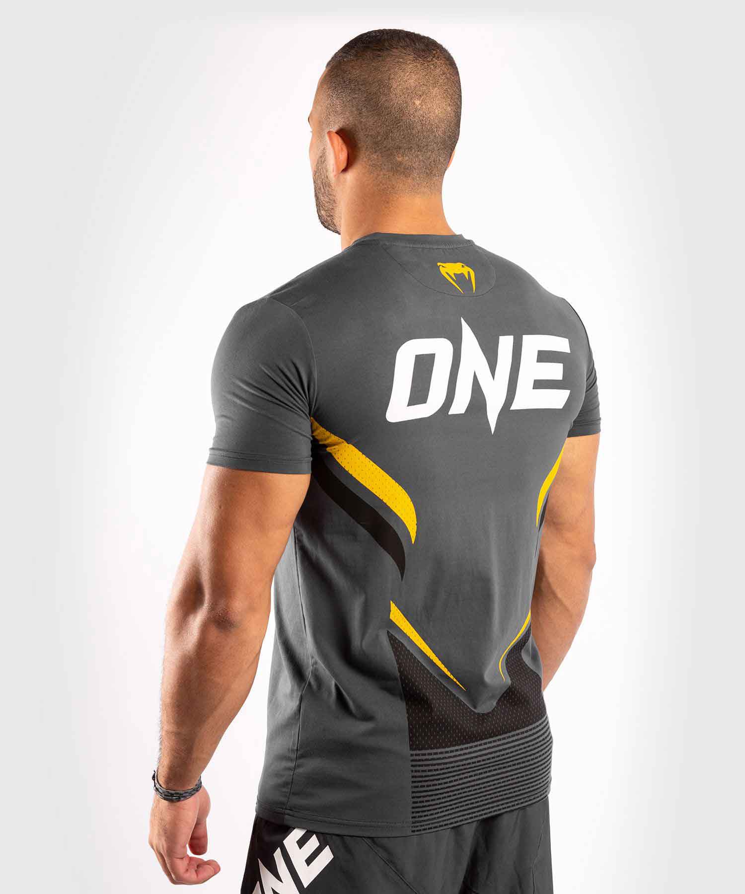 VENUM／ヴェナム　Tシャツ　　VENUM×ONE FC IMPACT T-SHIRT／VENUM×ONE FC インパクトTシャツ（グレー／黒／イエロー）