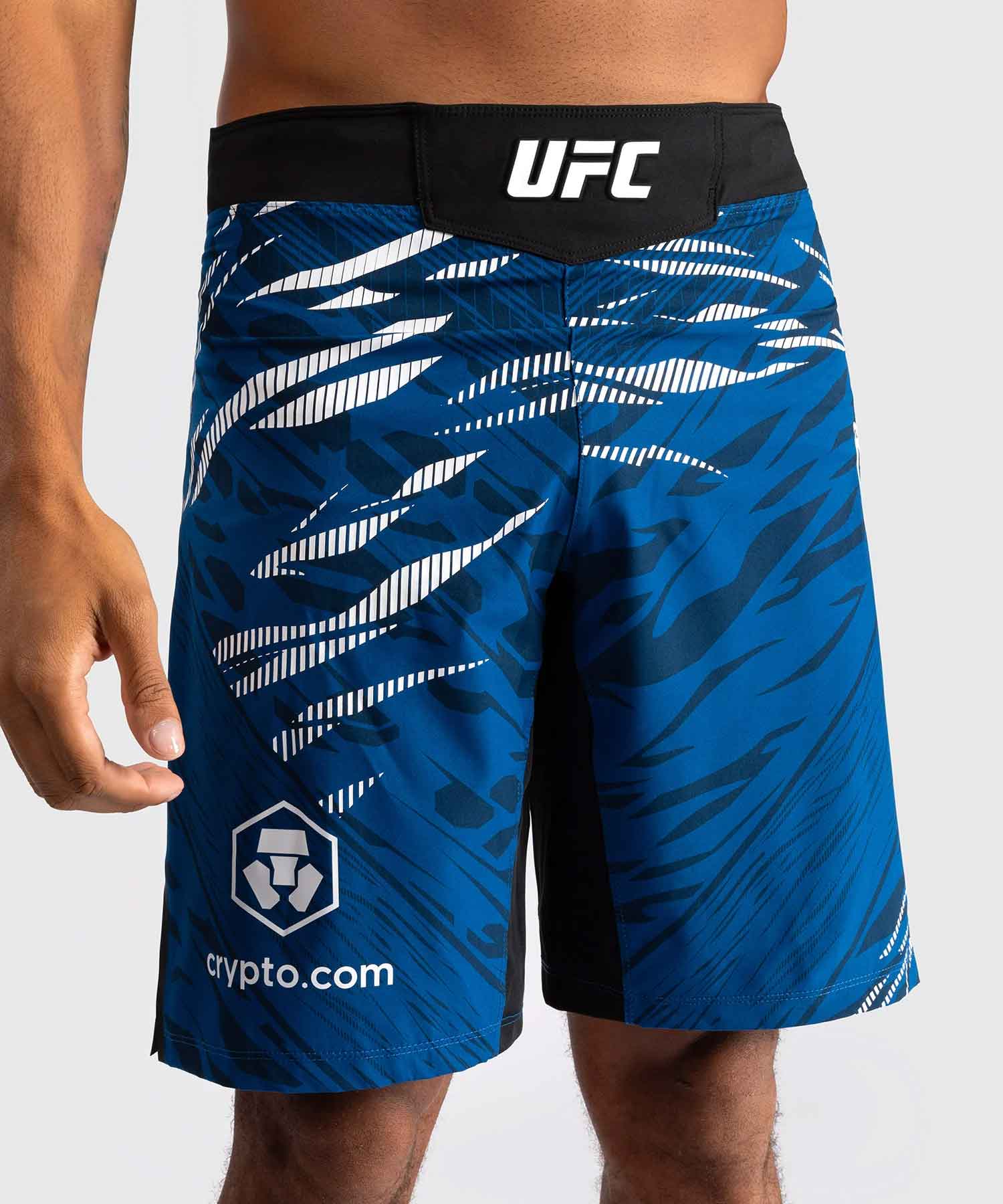 VENUM／ヴェナム　ファイトショーツ　　UFC Fusion by Venum Authentic Fight Night Men’s Fight Short Long Fit／UFC フュージョン by ヴェナム オーセンティック ファイトナイト メンズ ファイトショーツ ロングフィット（ブルー）