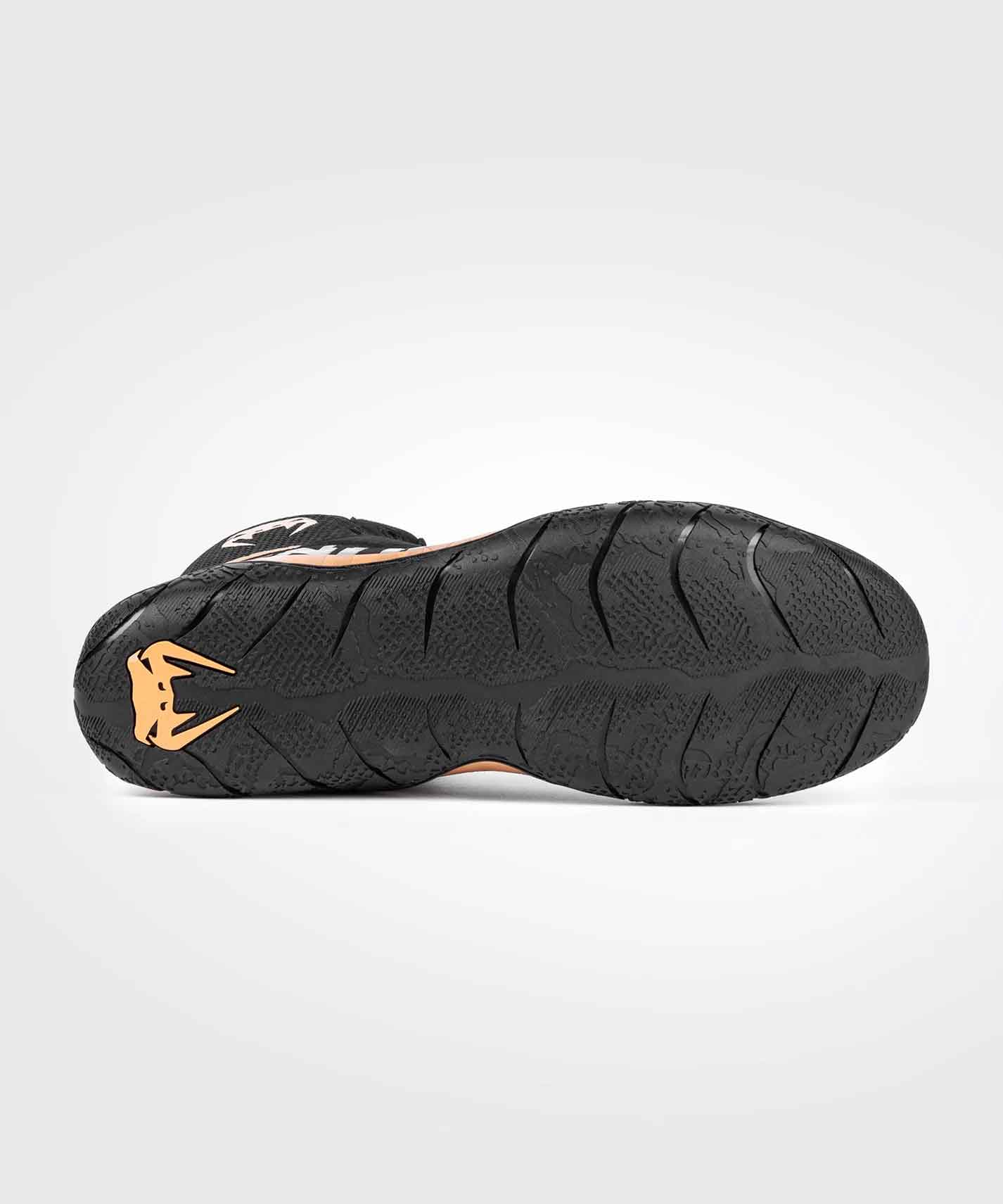 VENUM／ヴェナム　レスリングシューズ　　Elite Wrestling Shoes／エリート レスリングシューズ（黒／ブロンズゴールド）