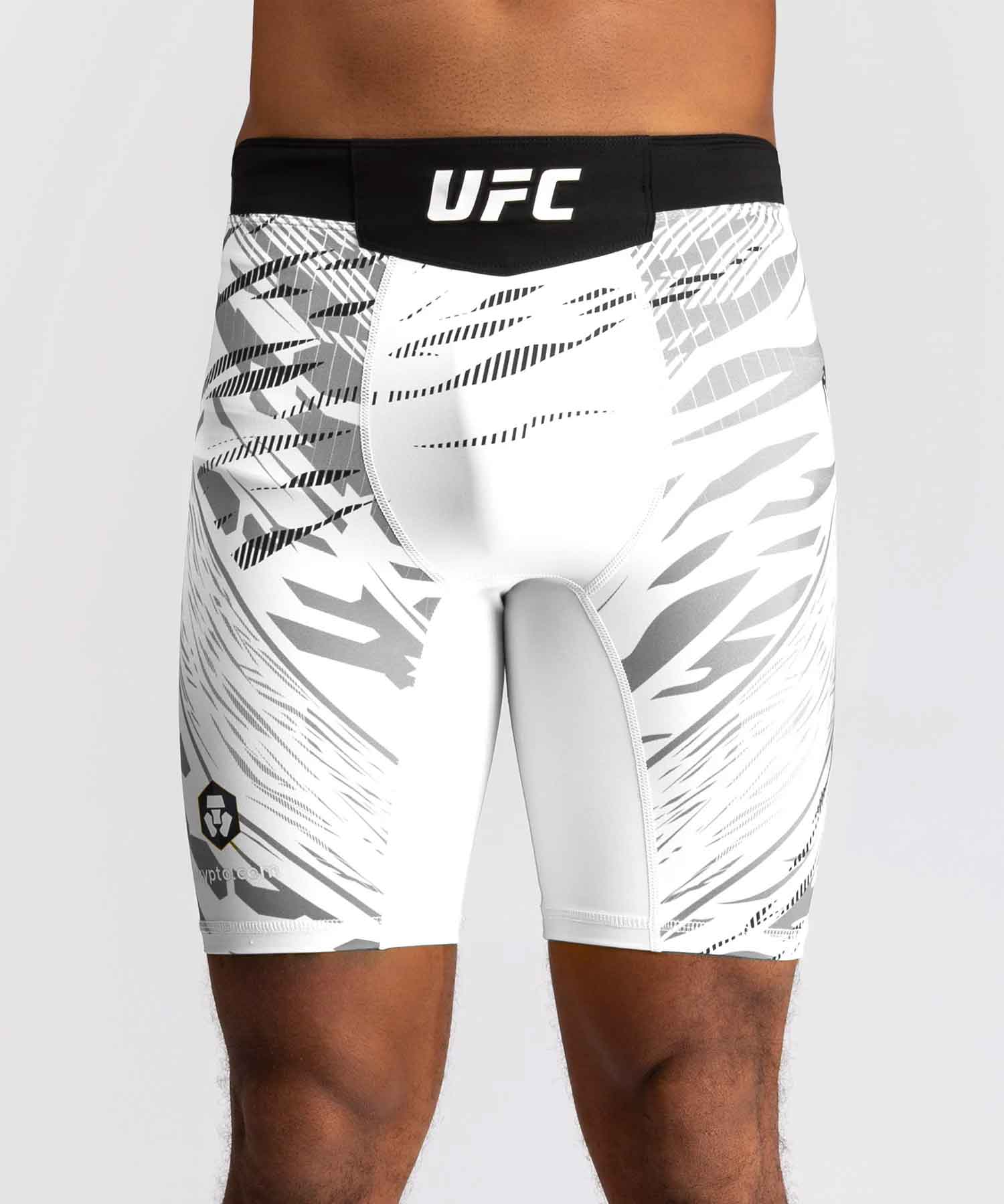 VENUM／ヴェナム　コンプレッション・バーリトゥードショーツ　　UFC Fusion by Venum Authentic Fight Night Men’s Vale Tudo Short／UFC フュージョン by ヴェナム オーセンティック ファイトナイト メンズ バーリトゥードショーツ（白）