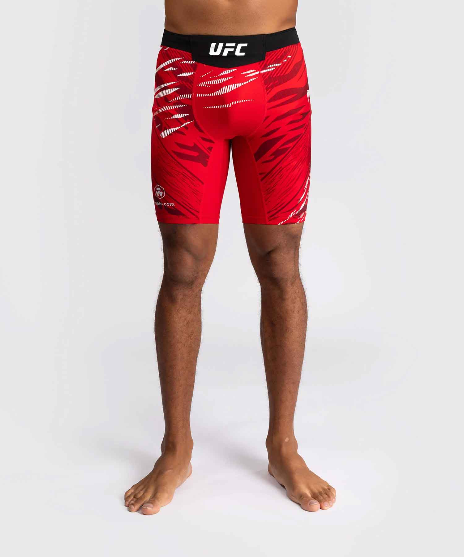 UFC Fusion by Venum Authentic Fight Night Men’s Vale Tudo Short／UFC フュージョン by ヴェナム オーセンティック ファイトナイト メンズ バーリトゥードショーツ（レッド）