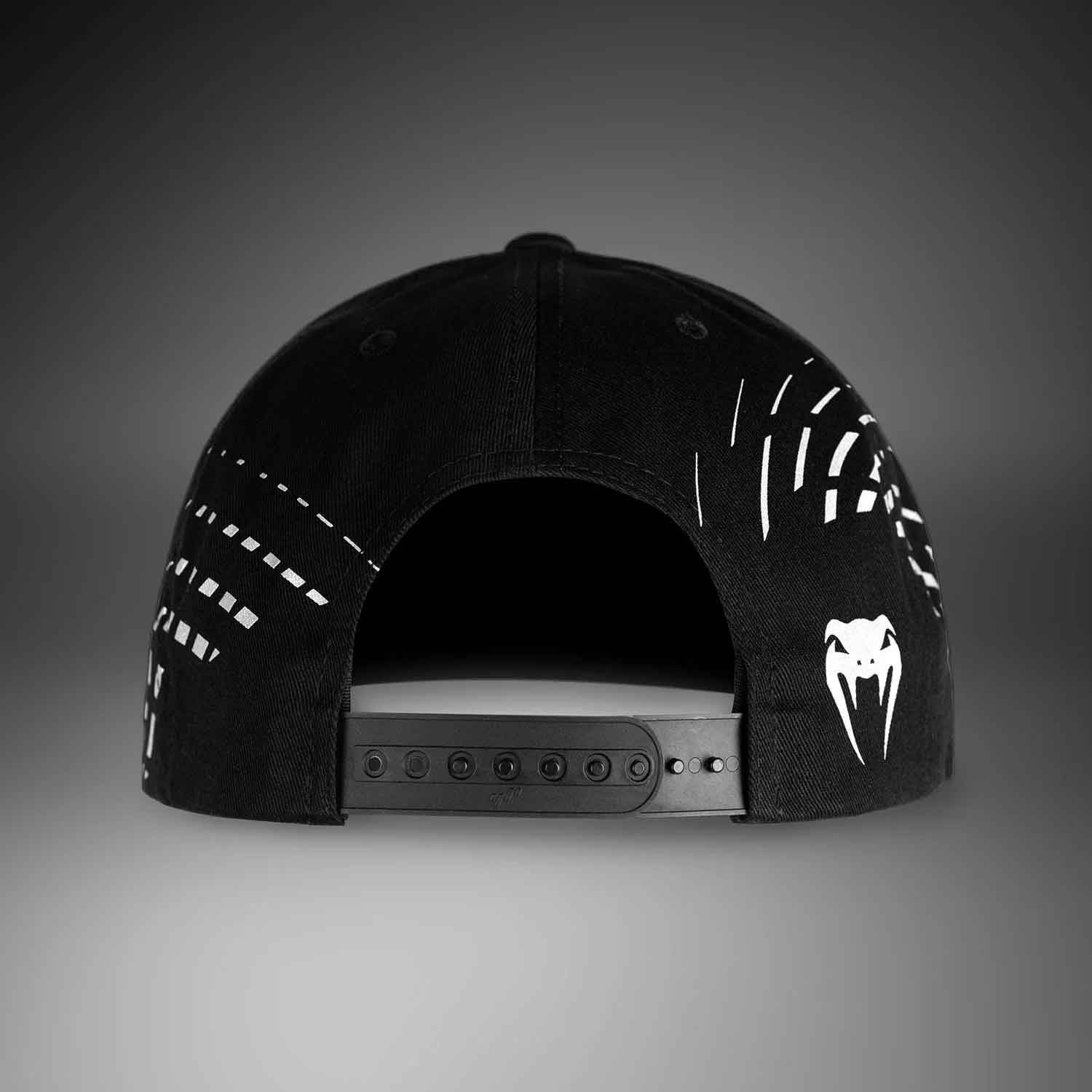 VENUM／ヴェナム　ビーニー・キャップ　　UFC Zenith by Venum Authentic Fight Night Cap／UFC ゼニス by VENUM オーセンティック ファイトナイト キャップ（黒／白）