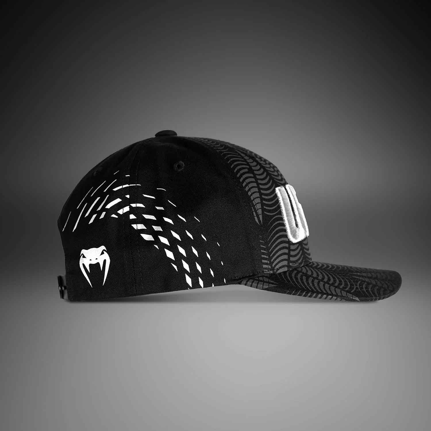 VENUM／ヴェナム　ビーニー・キャップ　　UFC Zenith by Venum Authentic Fight Night Cap／UFC ゼニス by VENUM オーセンティック ファイトナイト キャップ（黒／白）