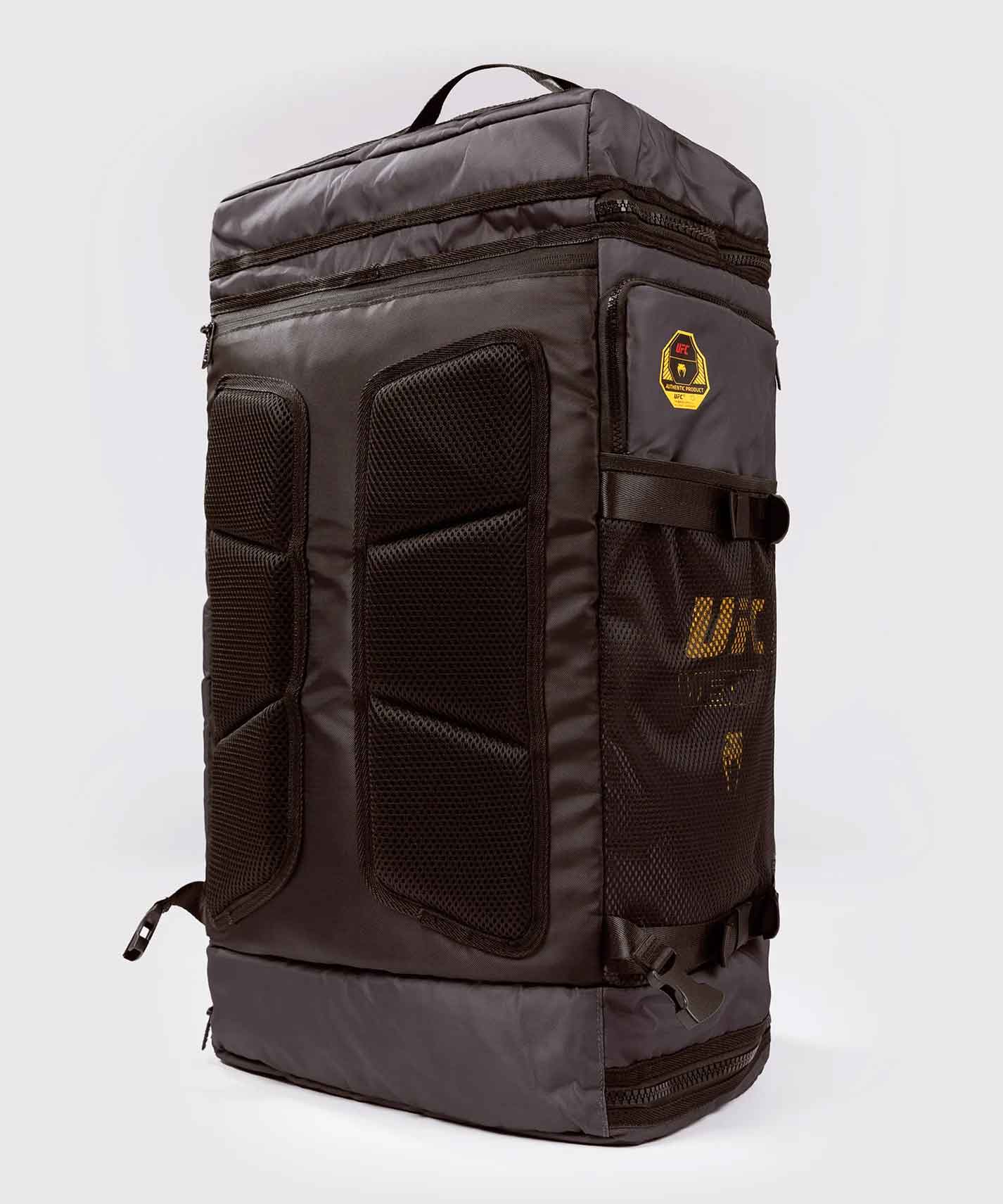 VENUM／ヴェナム　バッグ・バックパック　　UFC Fusion by Venum Fight Week Duffle Bag／UFC フュージョン by ヴェナム ファイトウィーク ダッフルバッグ アーザン・ブラウン（アース・ブラウン）