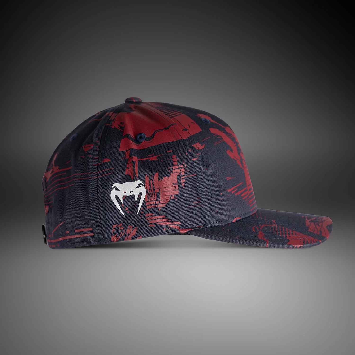 VENUM／ヴェナム　ビーニー・キャップ　　UFC Zenith by Venum Authentic Fight Week Trucker Hat／UFC ゼニス by Venum オーセンティック ファイトウィーク トラッカー キャップ（ダークネイビー／バーガンディ／シルバー）