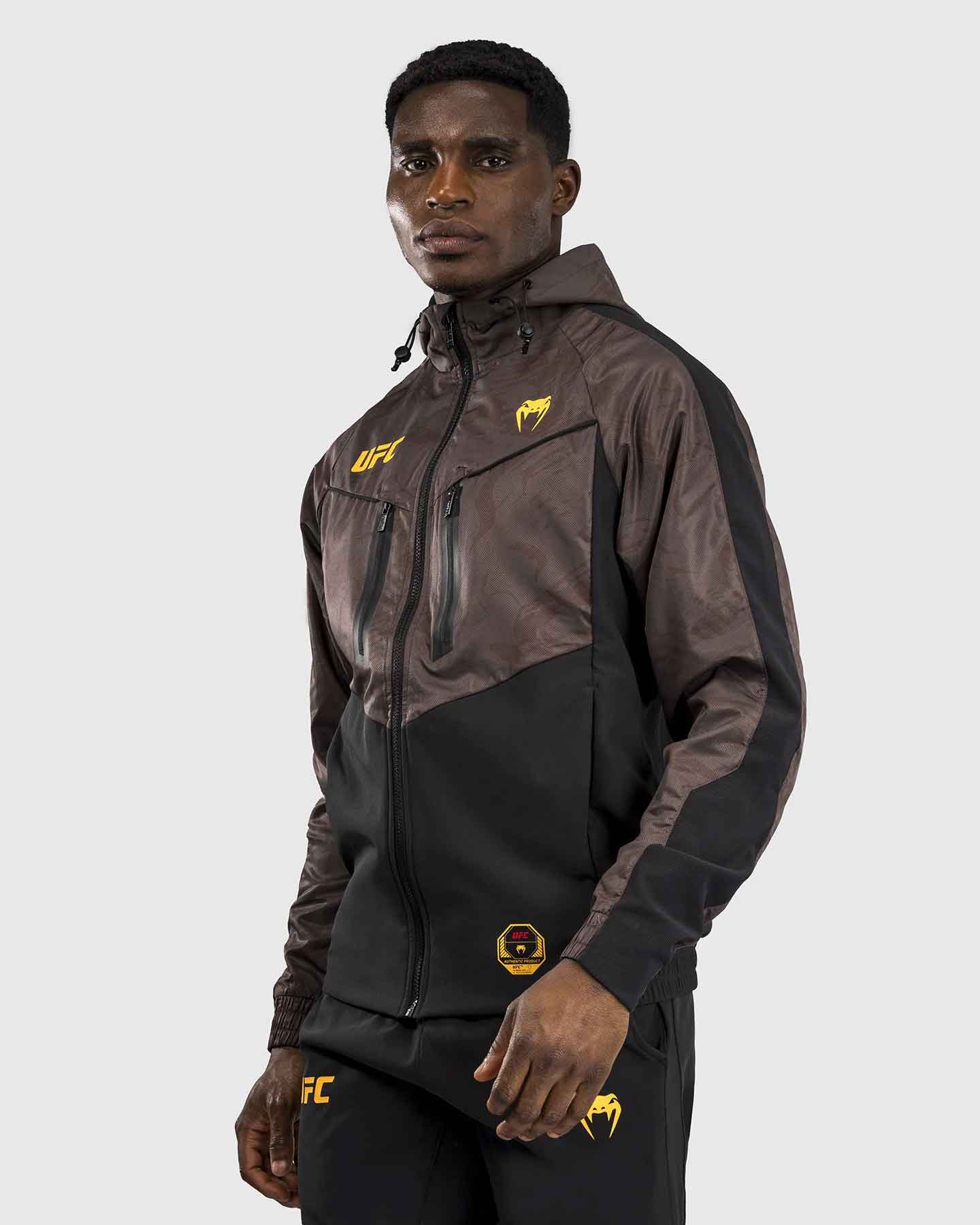 UFC Fusion by Venum Fight Week Men’s Zip Hoodie／UFC フュージョン by ヴェナム ファイトウィーク メンズ シップフーディ アーザン・ブラウン（アース・ブラウン）
