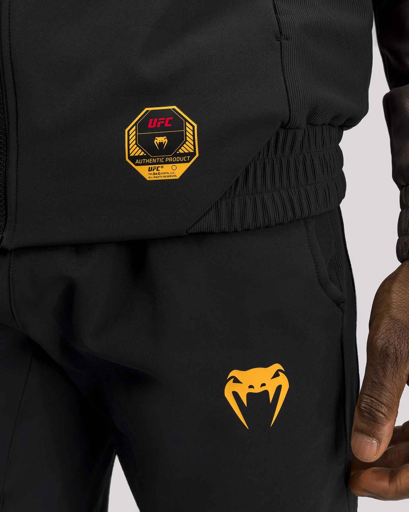 VENUM／ヴェナム　パーカー（フーディー）　　UFC Fusion by Venum Fight Week Men’s Zip Hoodie／UFC フュージョン by ヴェナム ファイトウィーク メンズ シップフーディ アーザン・ブラウン（アース・ブラウン）