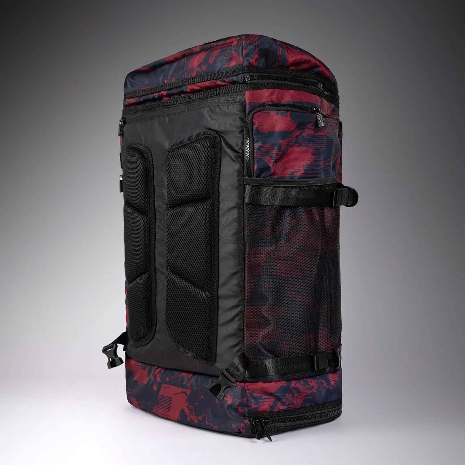 VENUM／ヴェナム　バッグ・バックパック　　UFC Zenith by Venum Authentic Fight Week Unisex Gear Bag／UFC ゼニス by Venum オーセンティック ファイトウィーク ユニセックス ギアー バッグ（バーガンディ）