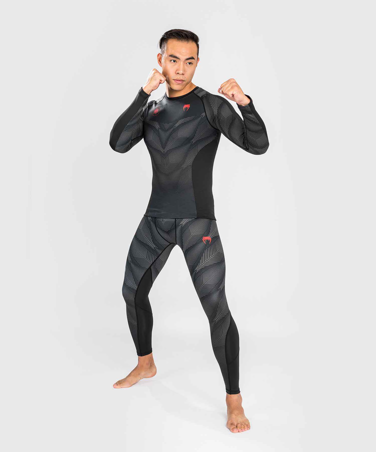 VENUM／ヴェナム　ラッシュガード　　PHANTOM RASHGUARD LONG SLEEVES／ファントム ラッシュガード ロングスリーブ