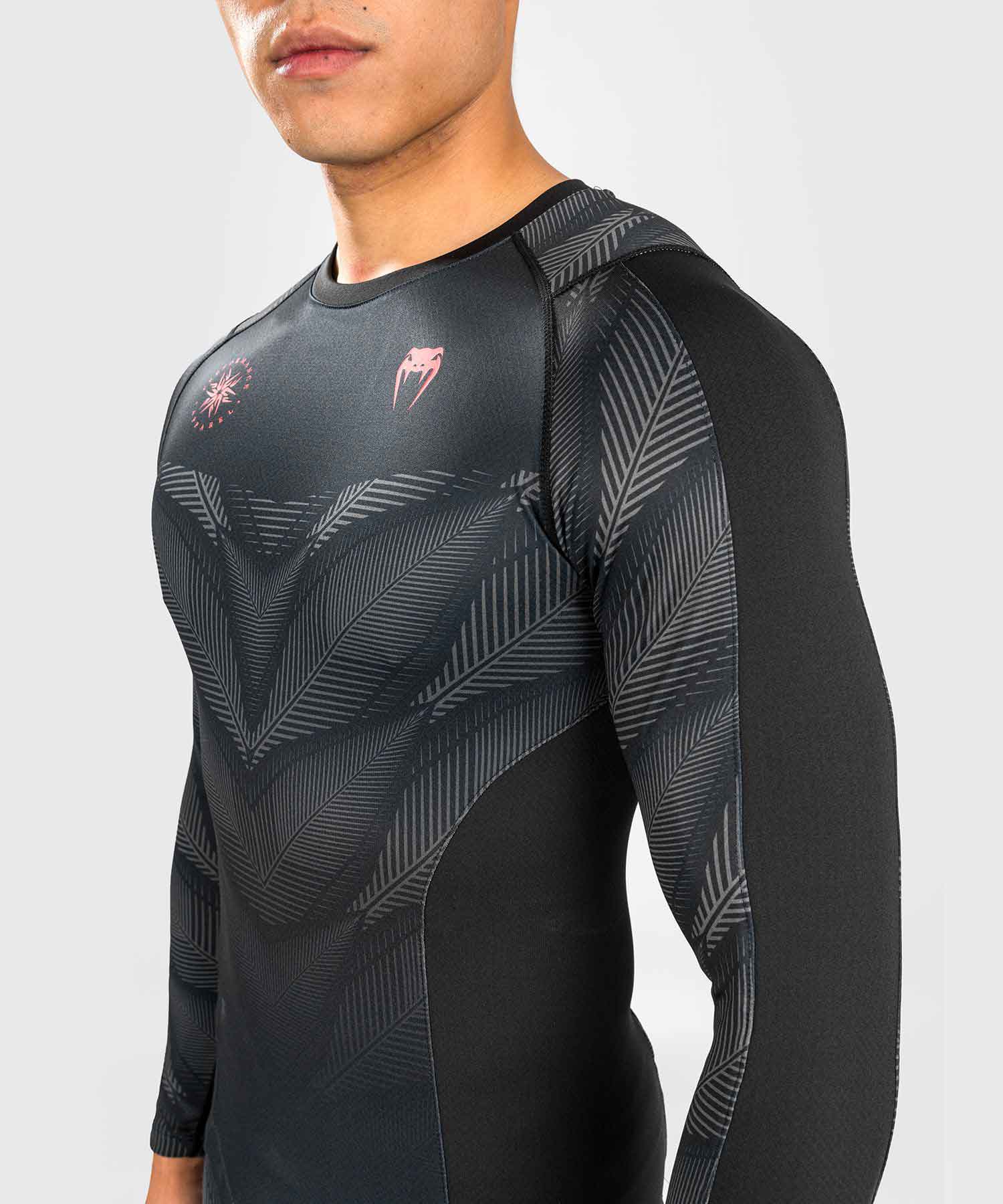 VENUM／ヴェナム　ラッシュガード　　PHANTOM RASHGUARD LONG SLEEVES／ファントム ラッシュガード ロングスリーブ