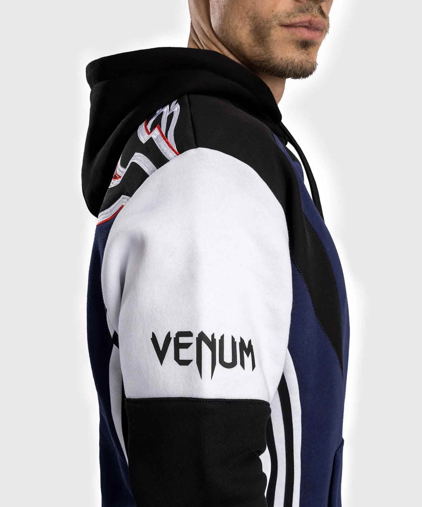 VENUM／ヴェナム　パーカー（フーディー）　　Venum x Tekken 8 Jin Kazama Hoodie／ヴェナム × 鉄拳8 風間仁 フーディ
