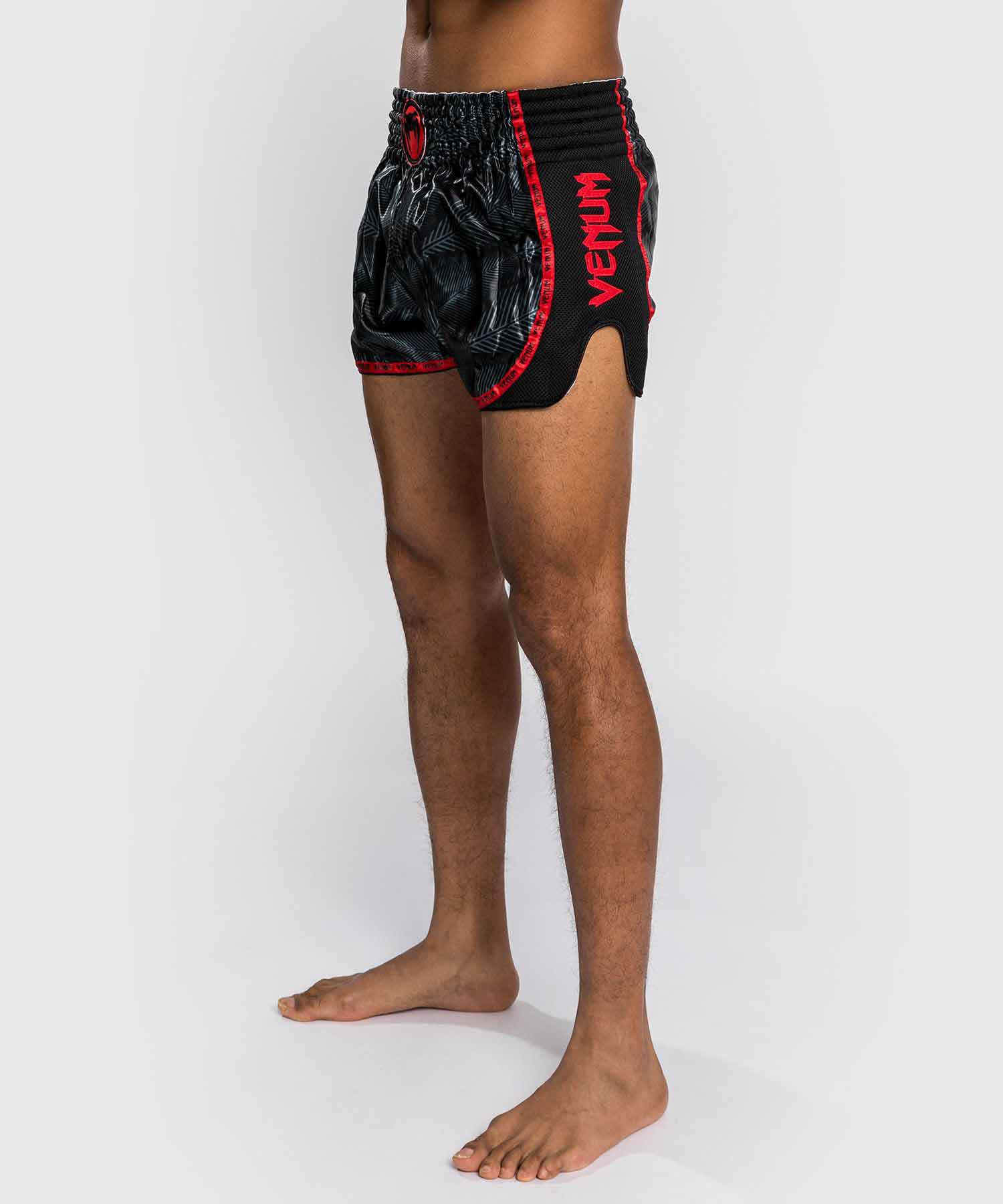 VENUM／ヴェナム　ムエタイショーツ　　PHANTOM MUAY THAI SHORTS／ファントム ムエタイショーツ