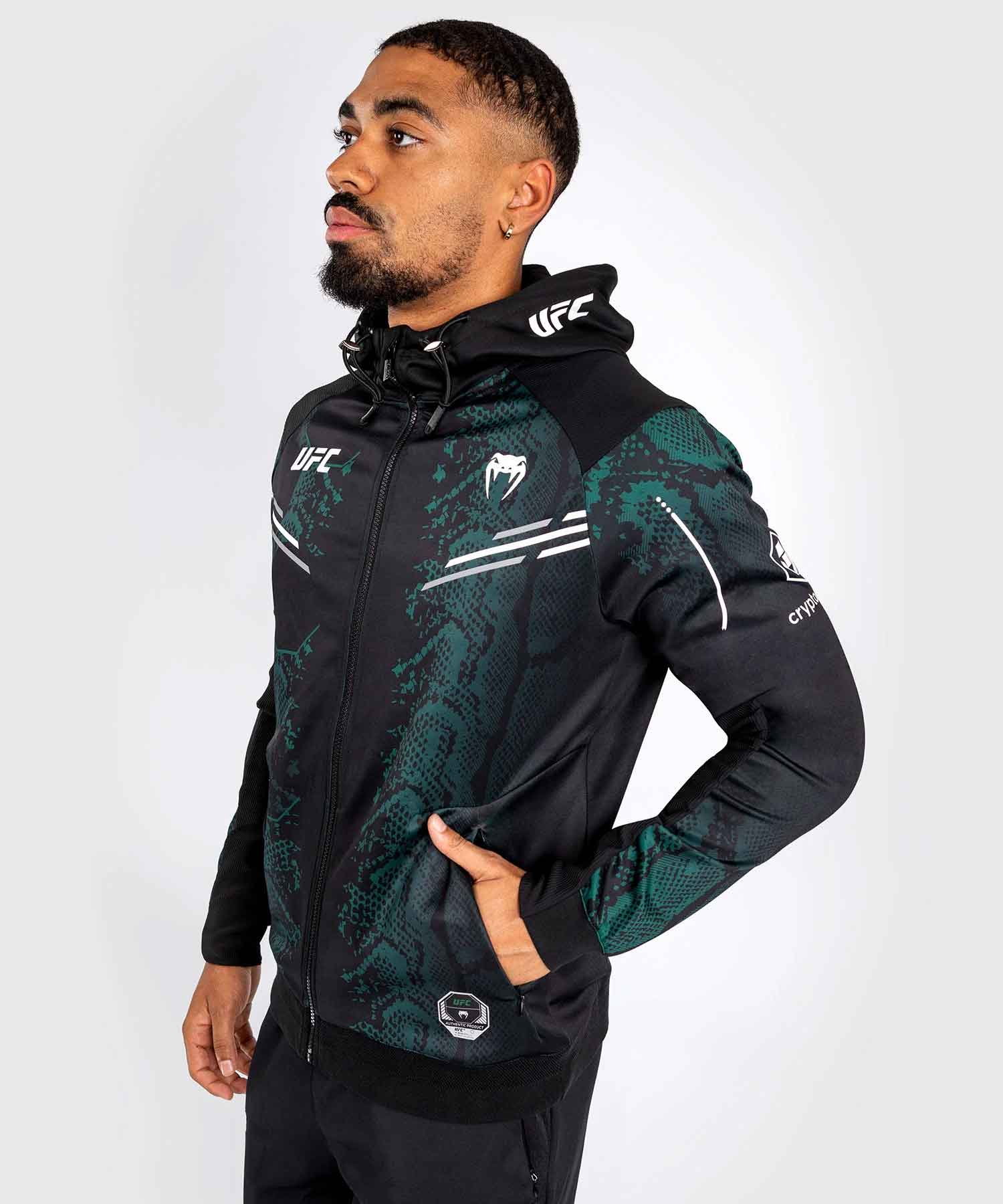 VENUM／ヴェナム　パーカー（フーディー）　　UFC Adrenaline by Venum Authentic Fight Night Men’s Walkout Hoodie Emerald Edition／UFC30周年記念限定版 UFC アドレナリン by ヴェナム オーセンティック ファイトナイト メンズ ウォークアウト フーディ エメラルド エディション