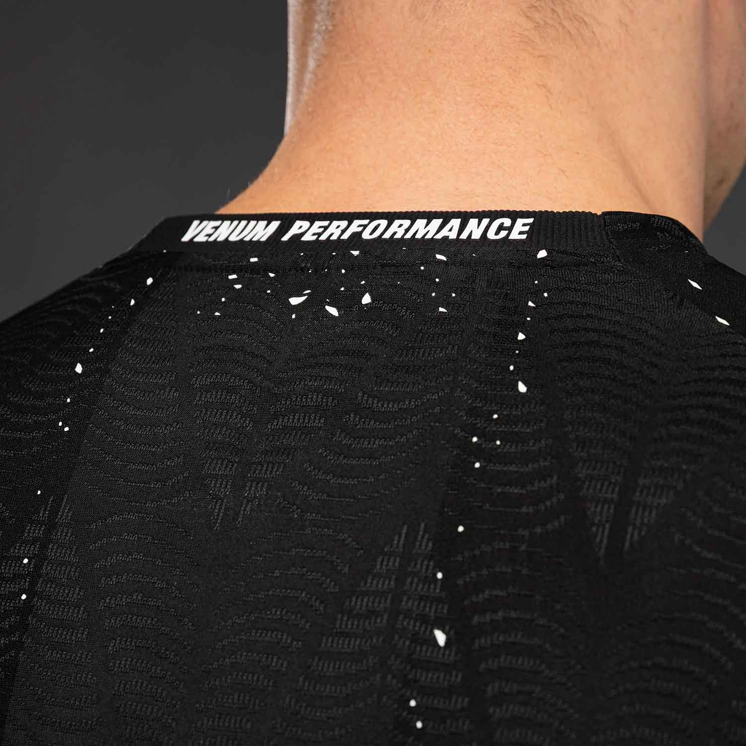 VENUM／ヴェナム　ジャージ（ユニフォーム）　　UFC Zenith by Venum Authentic Fight Night Men's Black Walkout Jersey／UFC ゼニス by Venum オーセンティック ファイトナイト メンズ ブラック ウォークアウト ジャージ