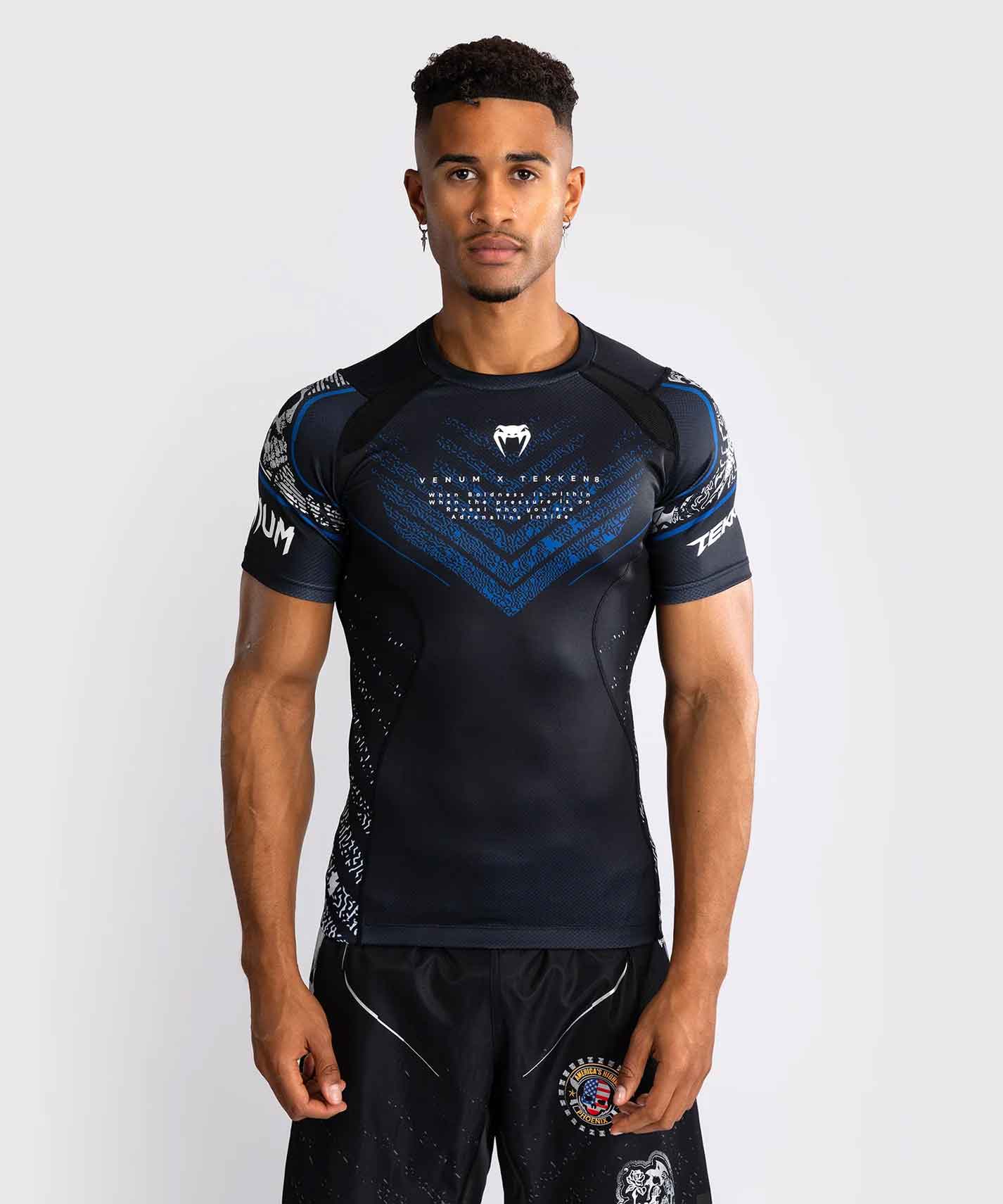 VENUM／ヴェナム　ラッシュガード　　Venum x TEKKEN 8 Paul Phoenix Rashguard／ヴェナム × 鉄拳8 ポール・フェニックス ラッシュガード