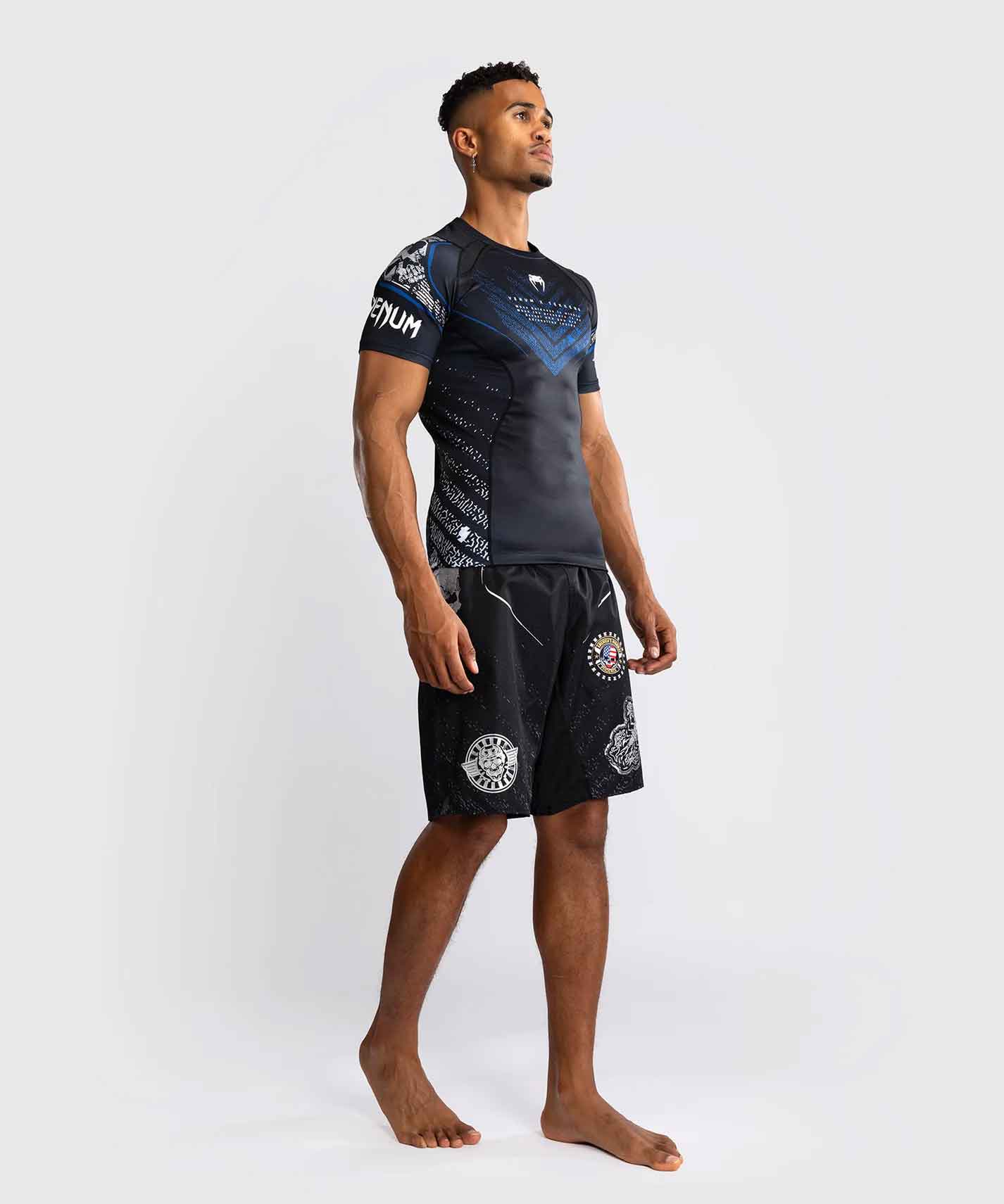 VENUM／ヴェナム　ラッシュガード　　Venum x TEKKEN 8 Paul Phoenix Rashguard／ヴェナム × 鉄拳8 ポール・フェニックス ラッシュガード