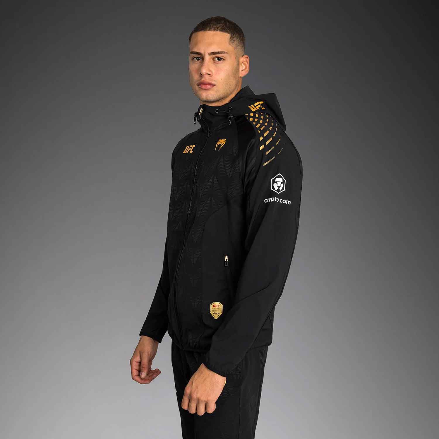 VENUM／ヴェナム　パーカー（フーディー）　　UFC Zenith by Venum Authentic Fight Night Men’s Champion Walkout Hoodie／UFC ゼニス by Venum オーセンティック ファイトナイト メンズ チャンピオン ウォークアウト フーディー