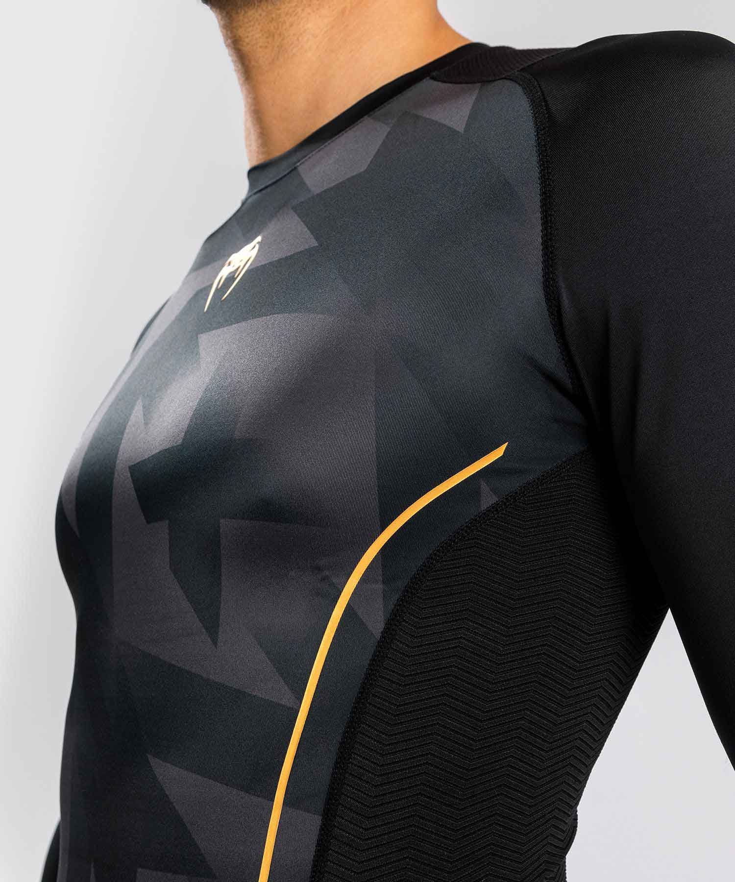 VENUM／ヴェナム　ラッシュガード　　RAZOR RASHGUARD LONG SLEEVES／レイザー ラッシュガード ロングスリーブ