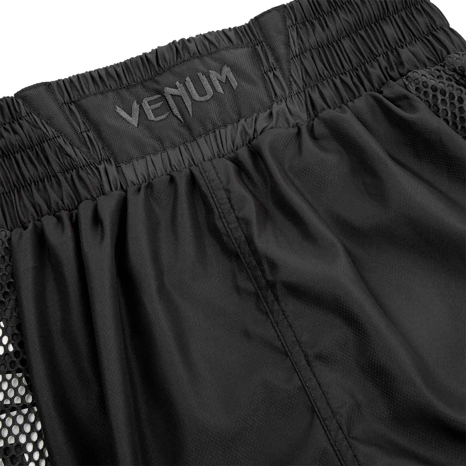 VENUM／ヴェナム　ボクシングショーツ　　ELITE BOXING SHORTS 2018／エリート ボクシングショーツ 2018（マットブラック）