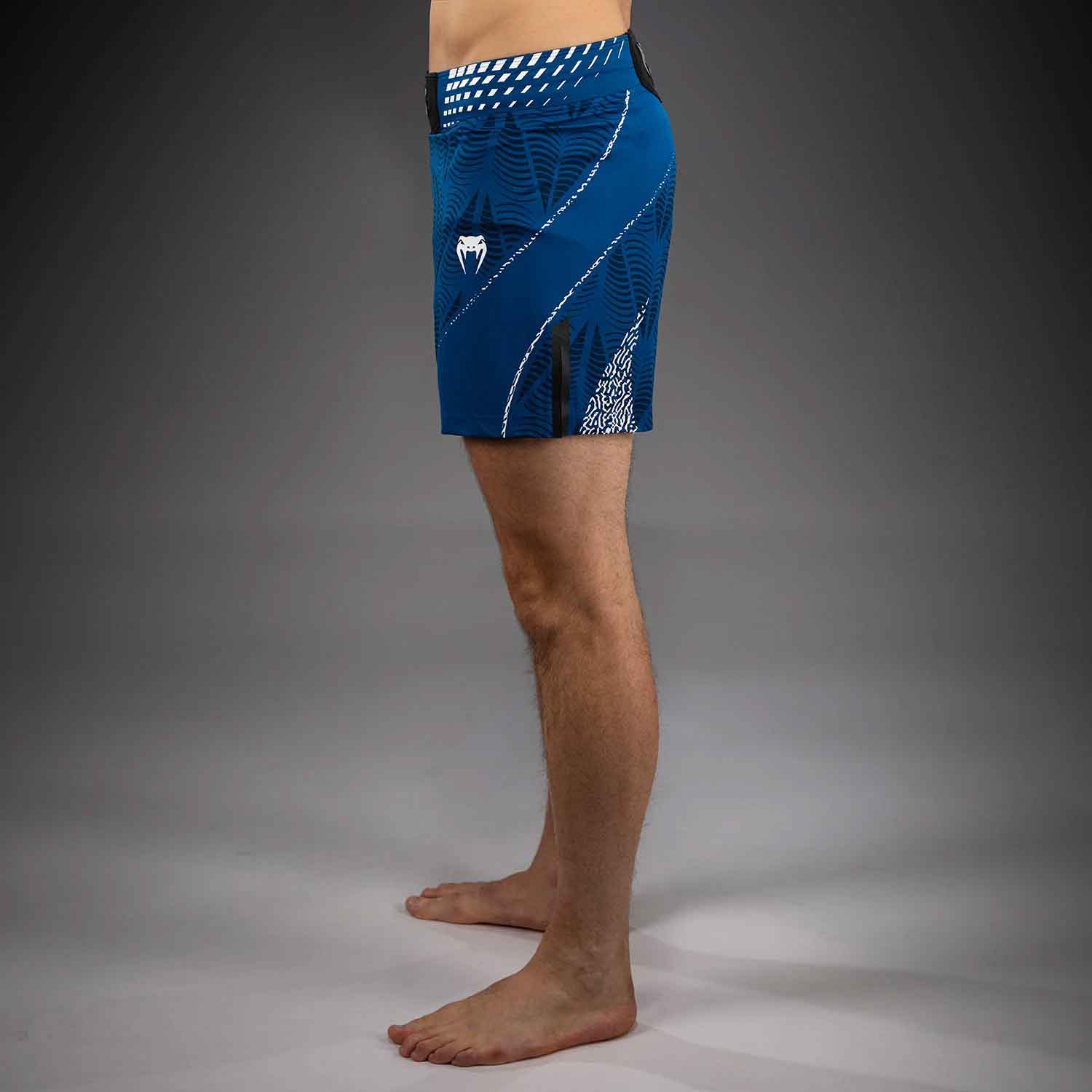 VENUM／ヴェナム　ファイトショーツ　　UFC Zenith by Venum Authentic Fight Night Men's Blue Short Fit Short／UFC ゼニス by Venum オーセンティック ファイトナイト メンズ ブルー ファイトショーツ ショートフィット