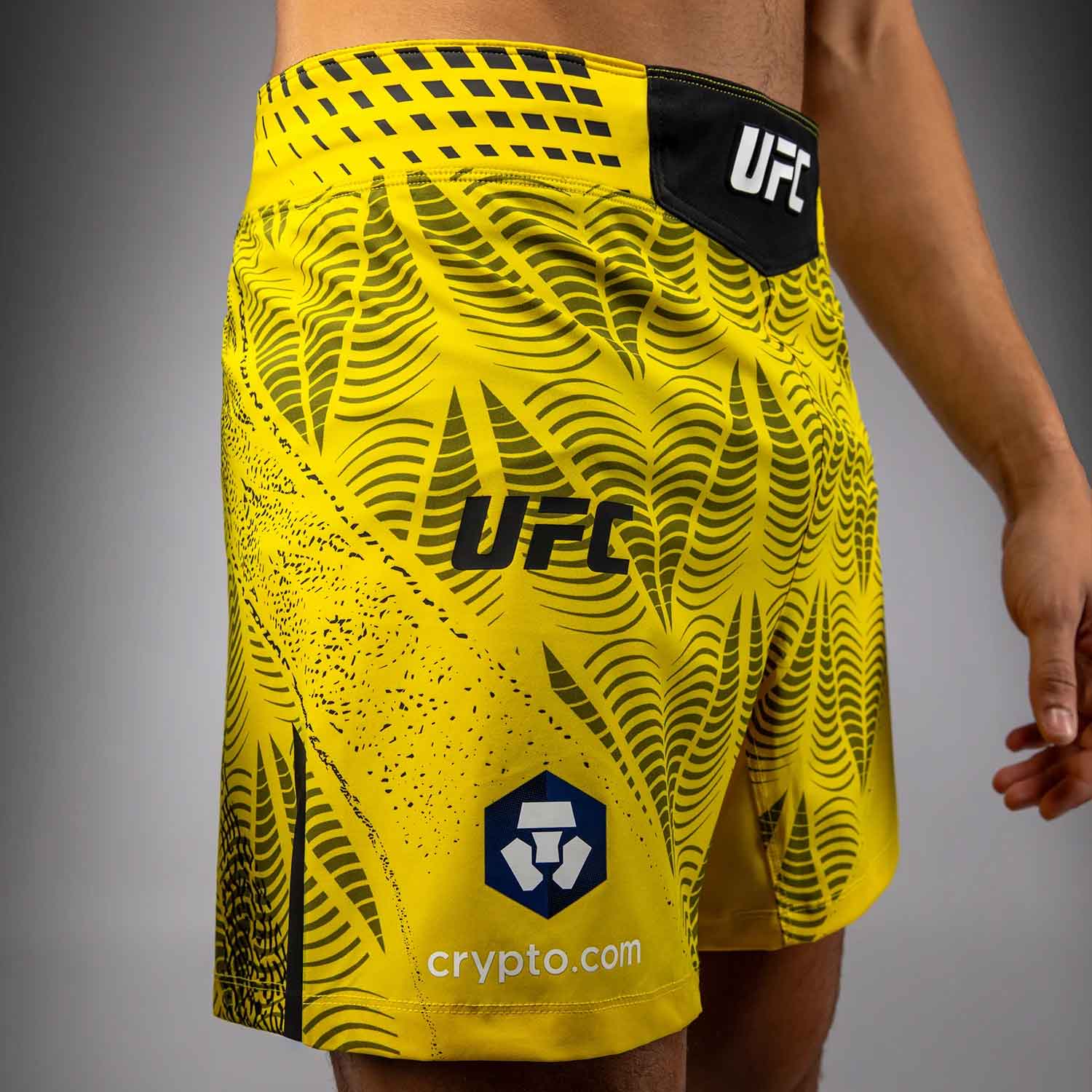 VENUM／ヴェナム　ファイトショーツ　　UFC Zenith by Venum Authentic Fight Night Men's Yellow Short Fit Short／UFC ゼニス by Venum オーセンティック ファイトナイト メンズ イエロー ファイトショーツ ショートフィット