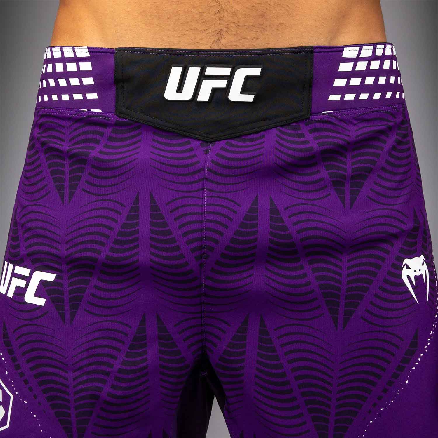 VENUM／ヴェナム　ファイトショーツ　　UFC Zenith by Venum Authentic Fight Night Men's Purple Short Fit Short／UFC ゼニス by Venum オーセンティック ファイトナイト メンズ パープル ファイトショーツ ショートフィット