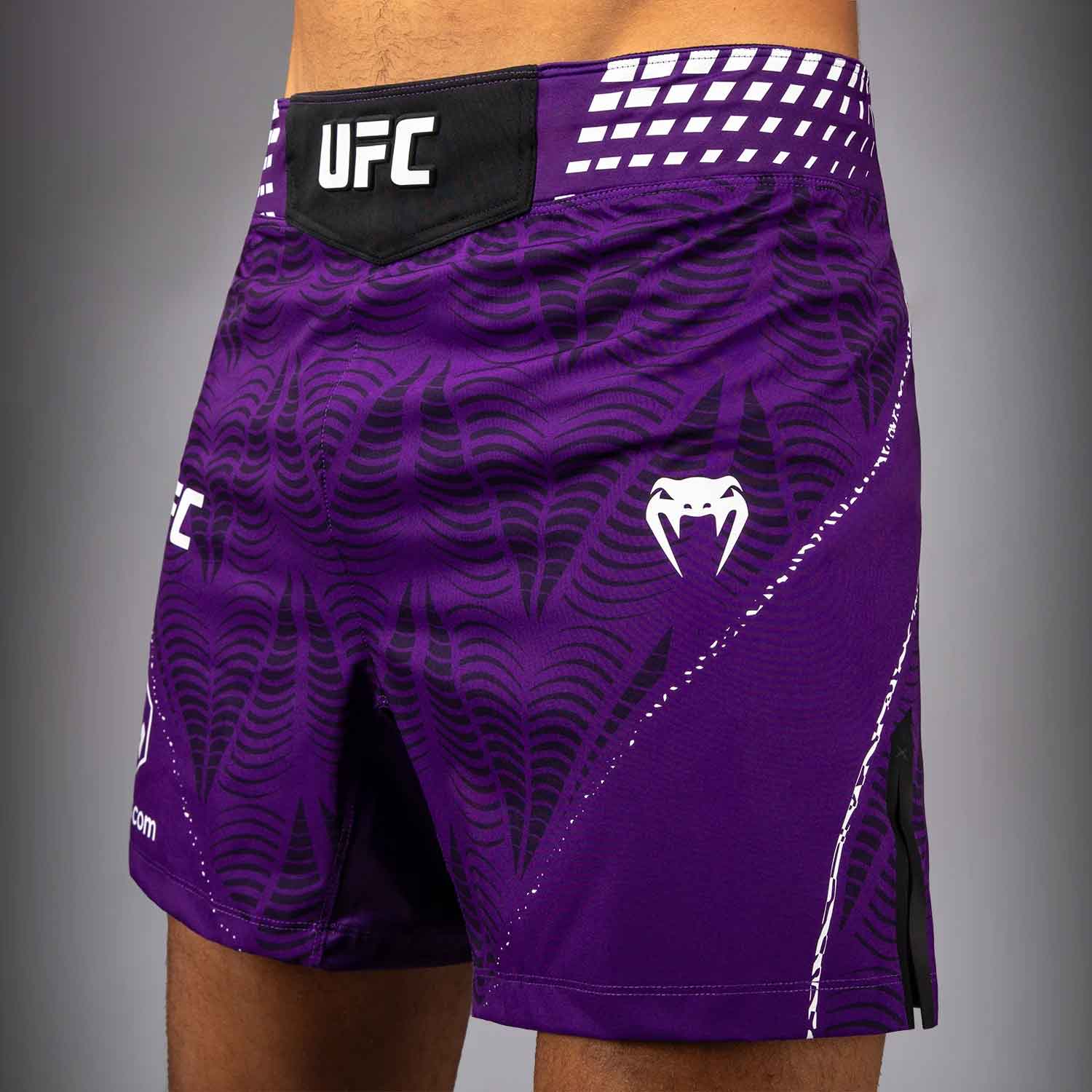 VENUM／ヴェナム　ファイトショーツ　　UFC Zenith by Venum Authentic Fight Night Men's Purple Short Fit Short／UFC ゼニス by Venum オーセンティック ファイトナイト メンズ パープル ファイトショーツ ショートフィット