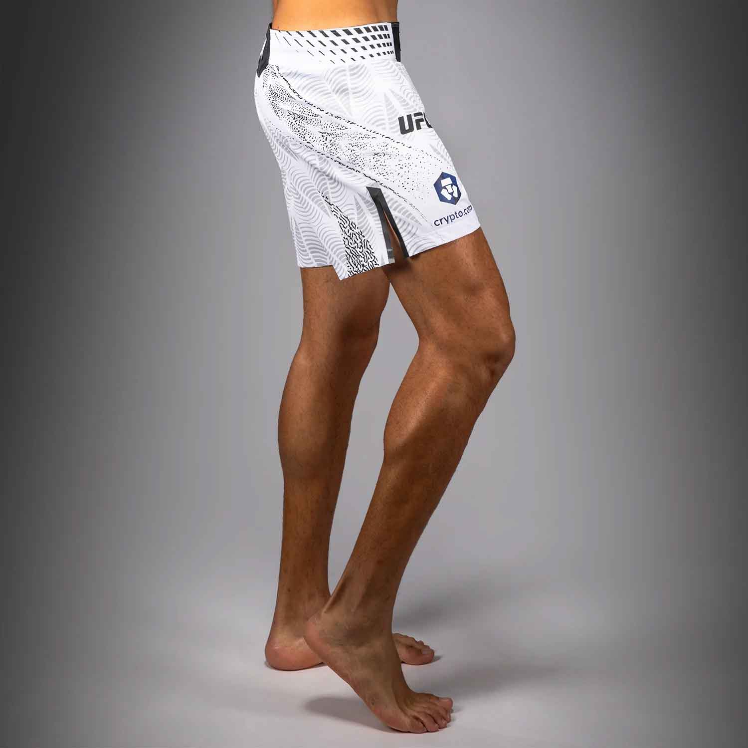 VENUM／ヴェナム　ファイトショーツ　　UFC Zenith by Venum Authentic Fight Night Men's White Short Fit Short／UFC ゼニス by Venum オーセンティック ファイトナイト メンズ ホワイト ファイトショーツ ショートフィット