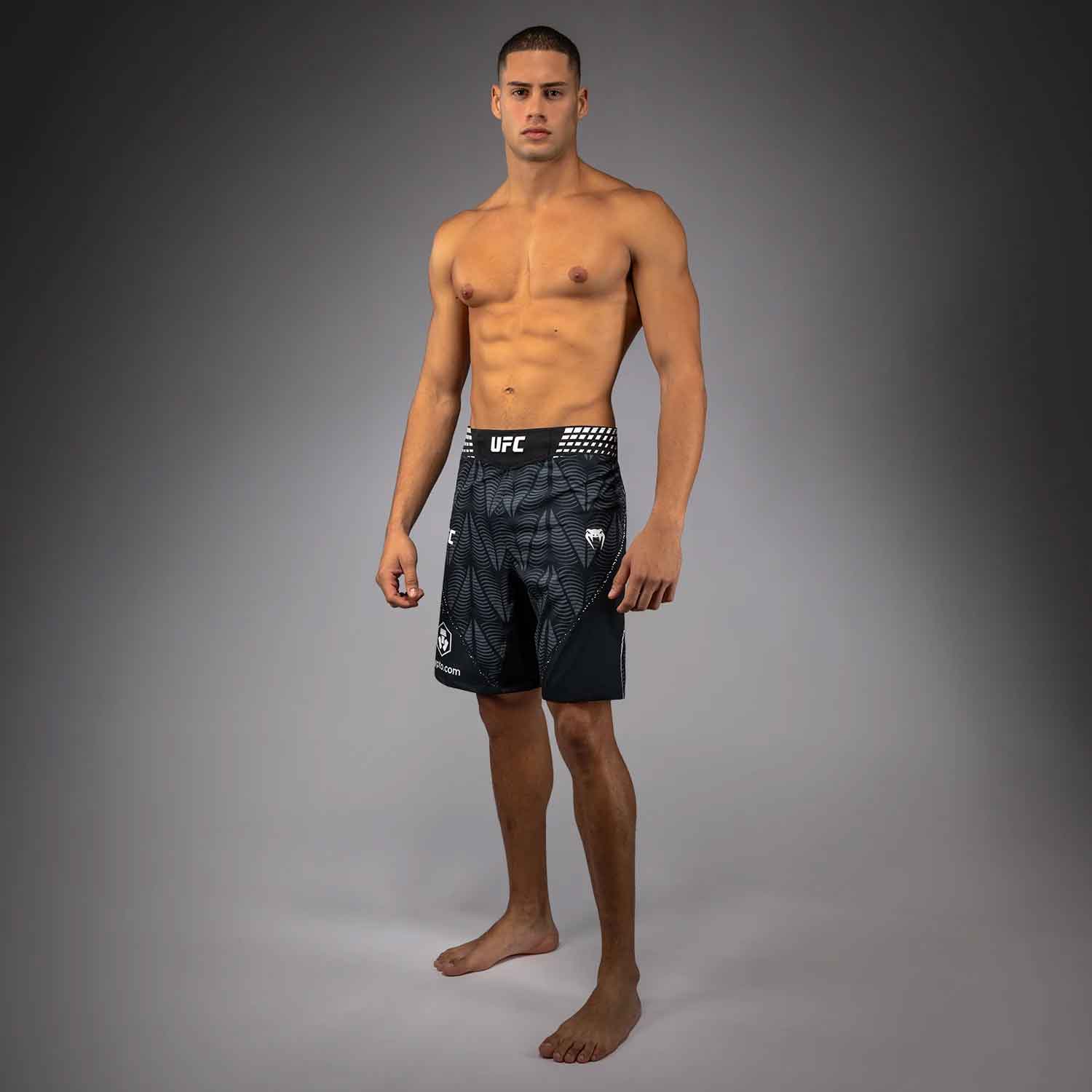 VENUM／ヴェナム　ファイトショーツ　　UFC Zenith by Venum Authentic Fight Night Men's Black Long Fit Short／UFC ゼニス by Venum オーセンティック ファイトナイト メンズ ブラック ロングフィット ファイトショーツ