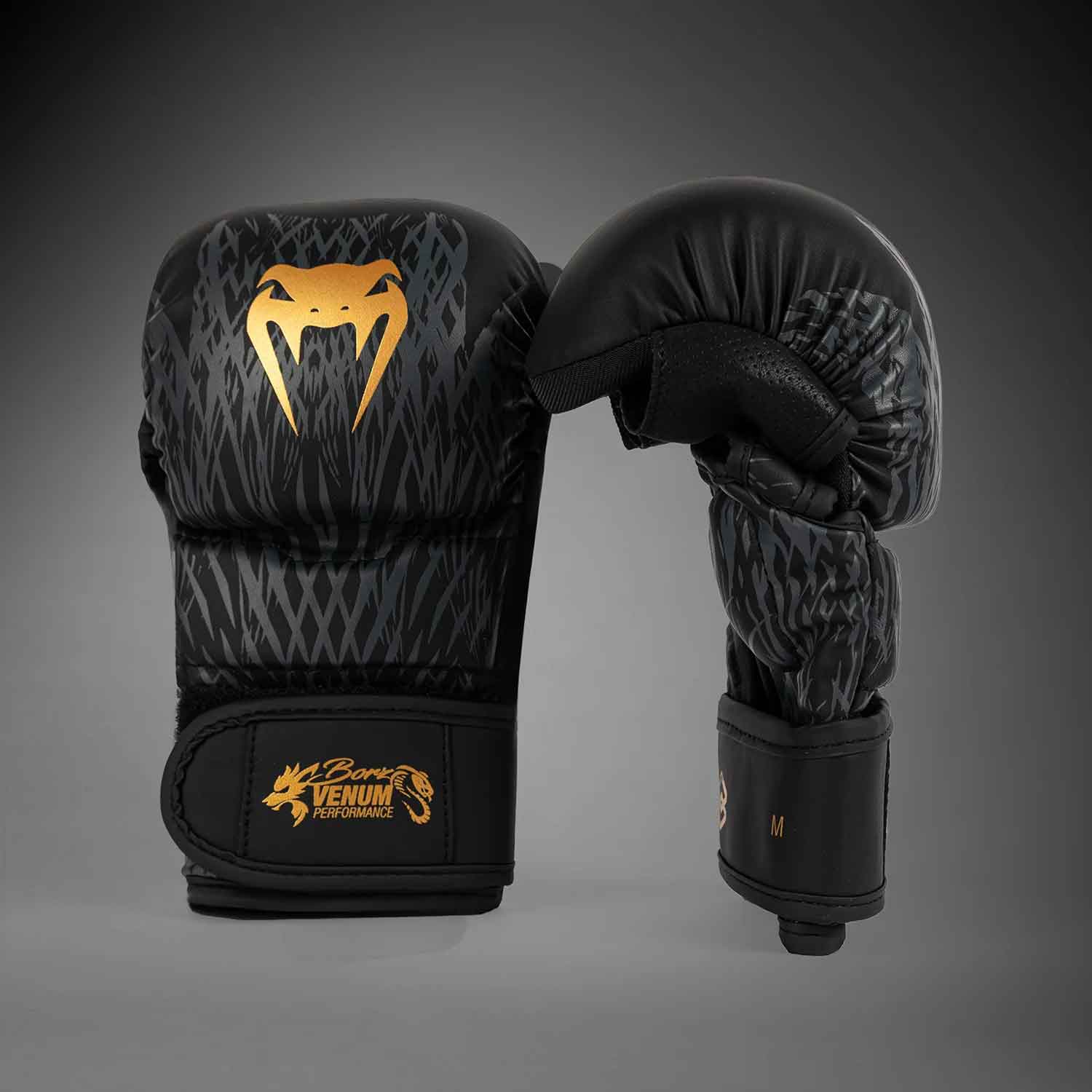 VENUM／ヴェナム　ボクシンググローブ　　Venum x Chimaev Wild Borz Sparring Gloves／ヴェナム×チマエフ ワイルド・ボルズ スパーリング・グローブ
