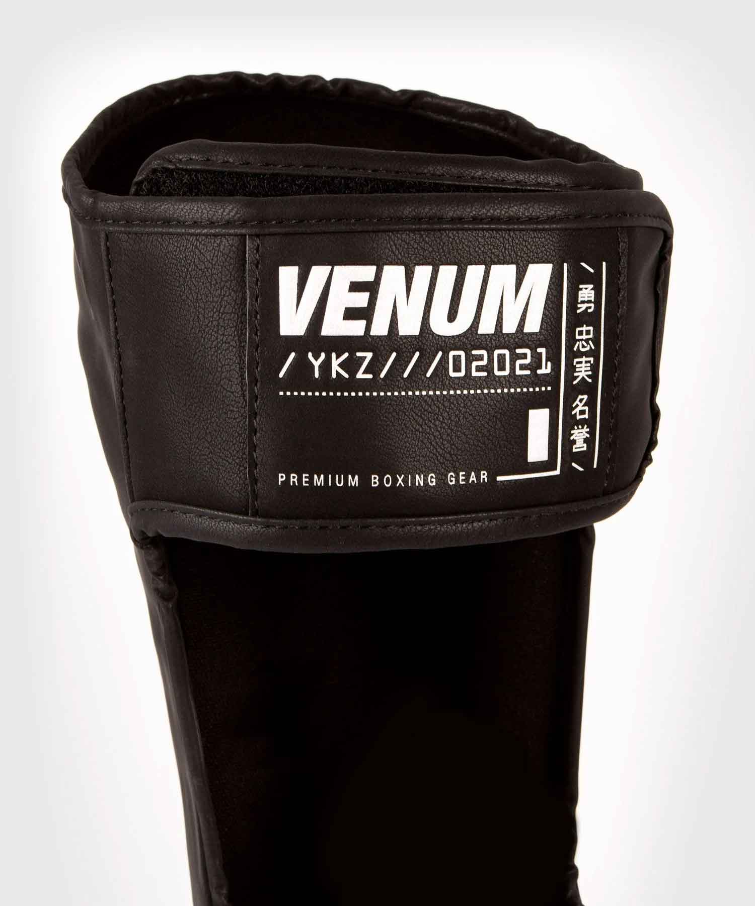 VENUM／ヴェナム　シンガード（レガース）　　YKZ21 SHIN GUARDS／YKZ21 シンガード