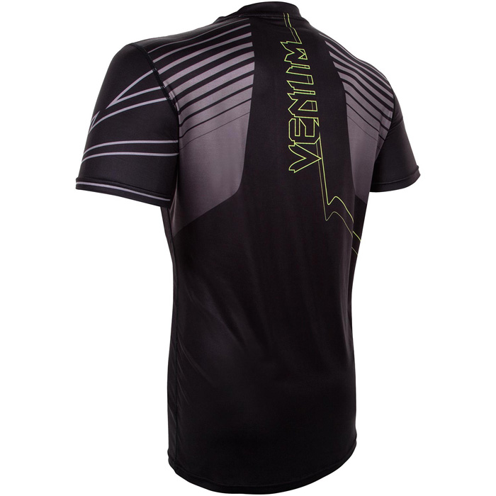 VENUM／ヴェナム　Tシャツ　　SHARP 3.0 DRY TECH／シャープ 3.0 ドライテック（黒／ネオイエロー）