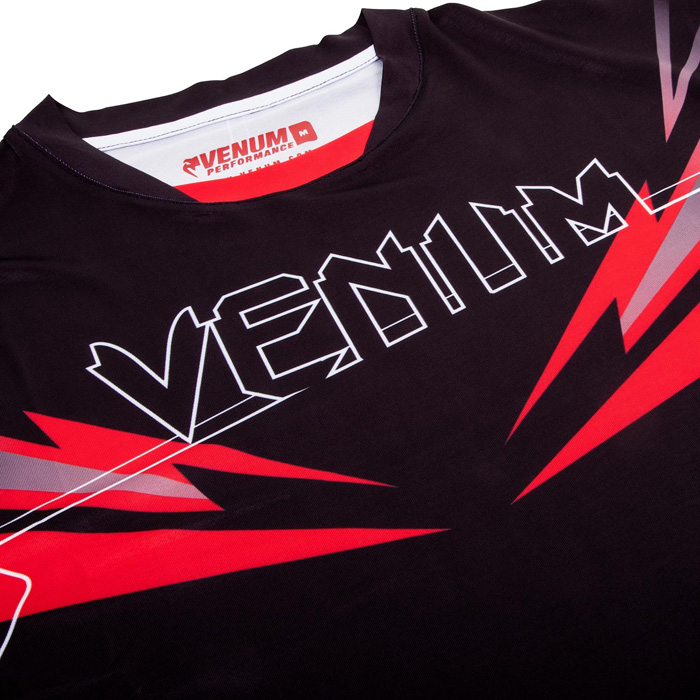 VENUM／ヴェナム　Tシャツ　　SHARP 3.0 DRY TECH／シャープ 3.0 ドライテック（黒／レッド）