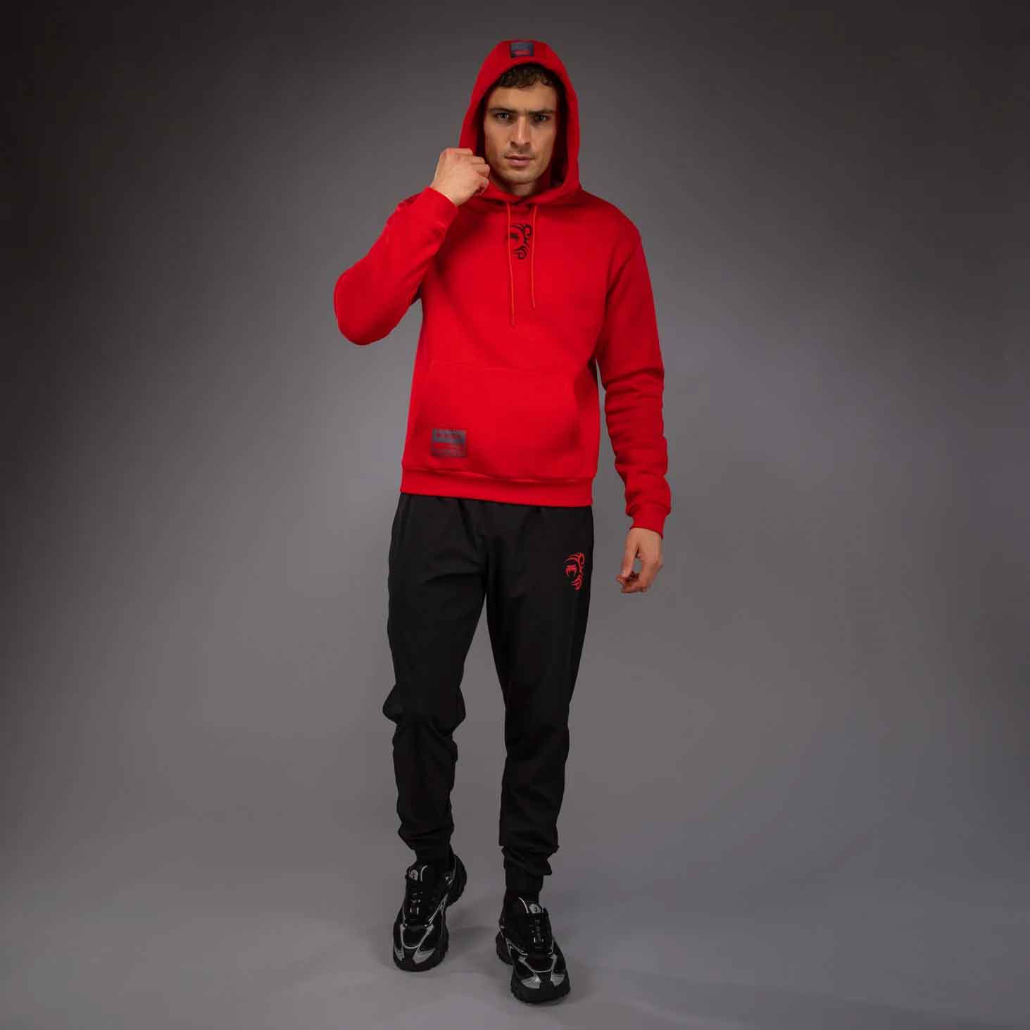 VENUM／ヴェナム　パーカー（フーディー）　　Venum x Mike Tyson Tiger Hoodie／ヴェナム×マイク・タイソン タイガー フーディ（パーカー）レッド