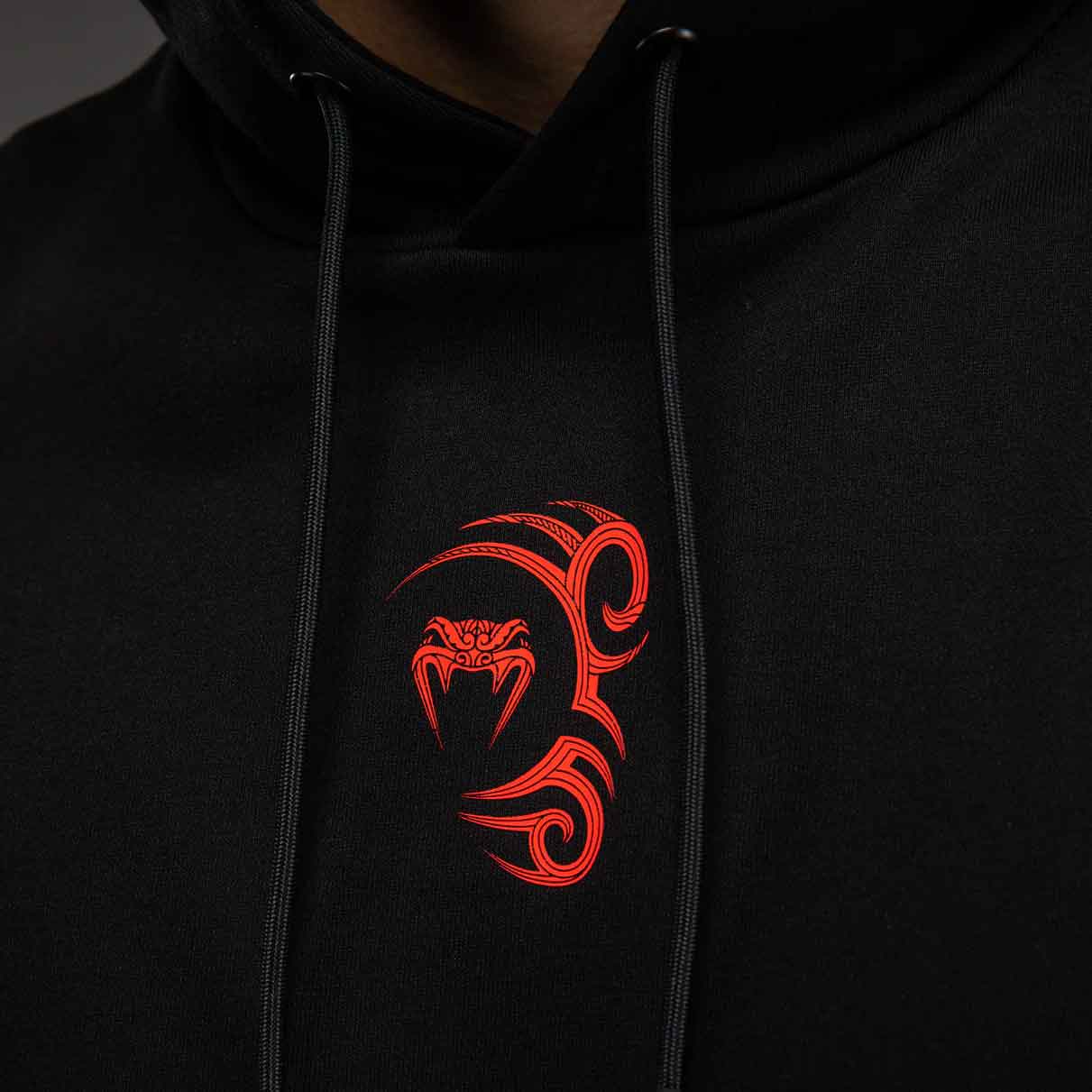 VENUM／ヴェナム　パーカー（フーディー）　　Venum x Mike Tyson Tiger Sleeveless Hoodie／ヴェナム×マイク・タイソン タイガー スリーブレス フーディ（パーカー）ブラック