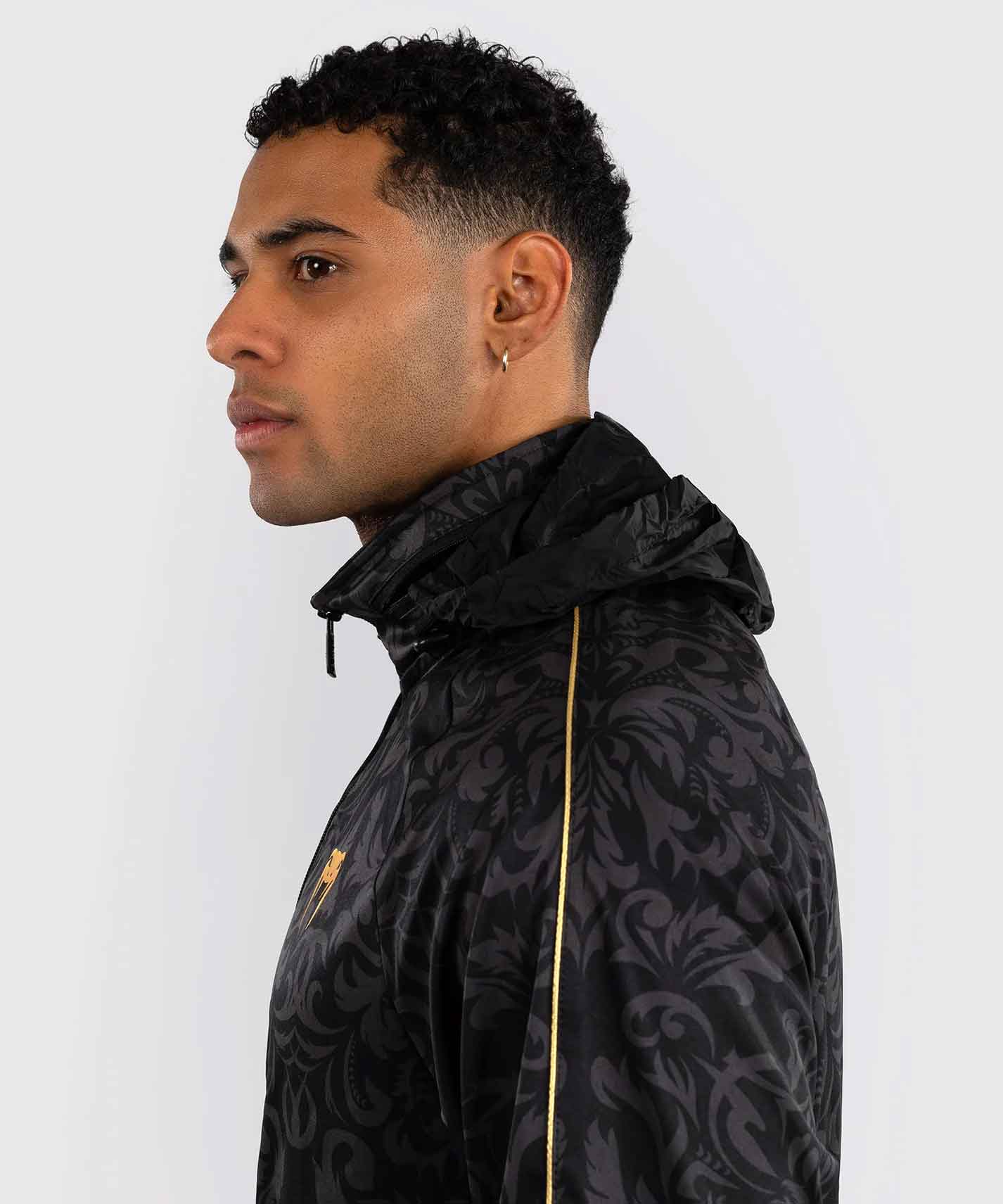 VENUM／ヴェナム　ジャケット　　Venum x Ilia Topuria Unmatched Track Jacket／ヴェナム × イリア・トプリア アンマッチド トラックジャケット